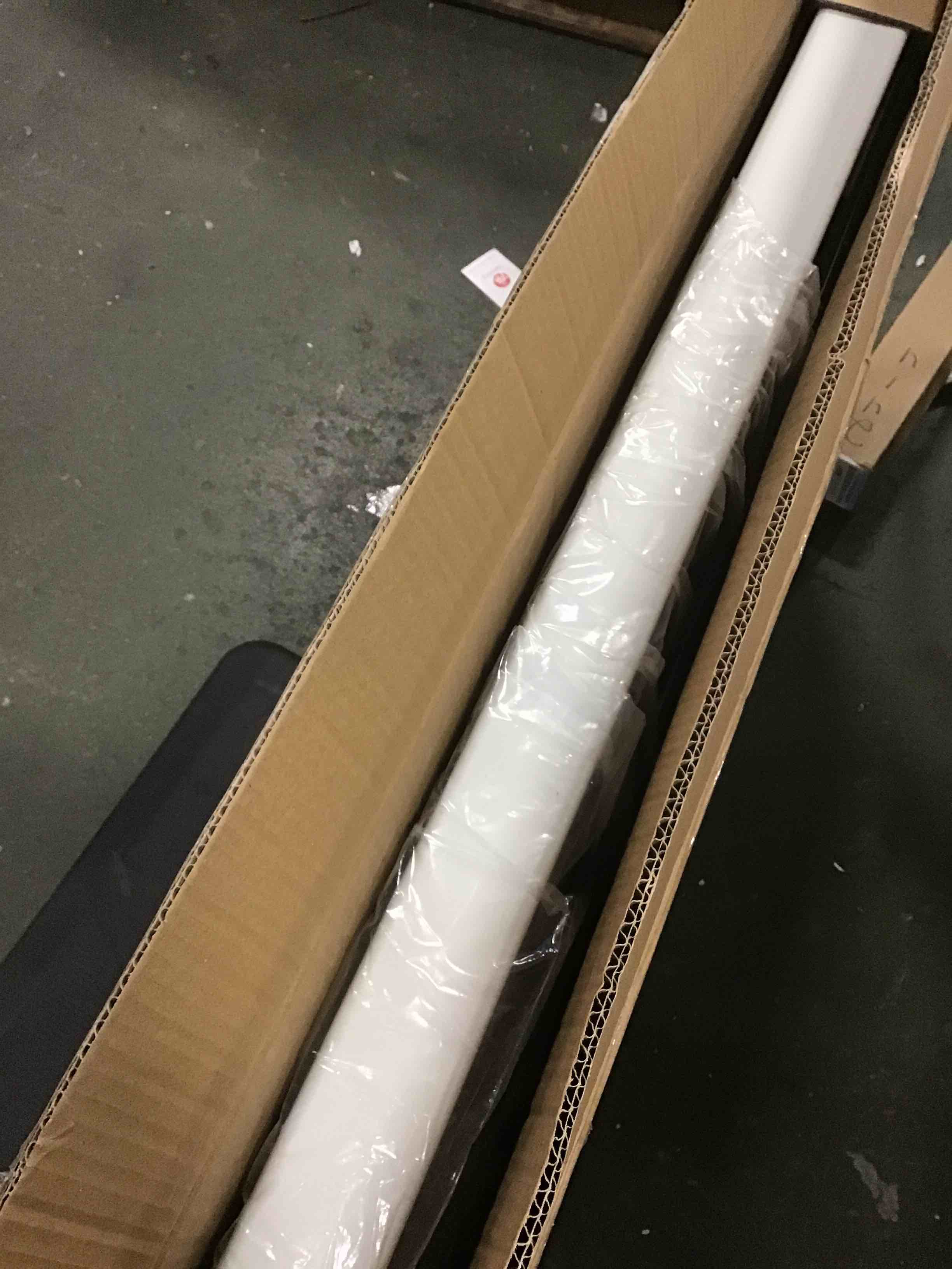 https://s3.amazonaws.com/lotting-images-prod/bidfta/BLU4933278_1705587110804.jpeg