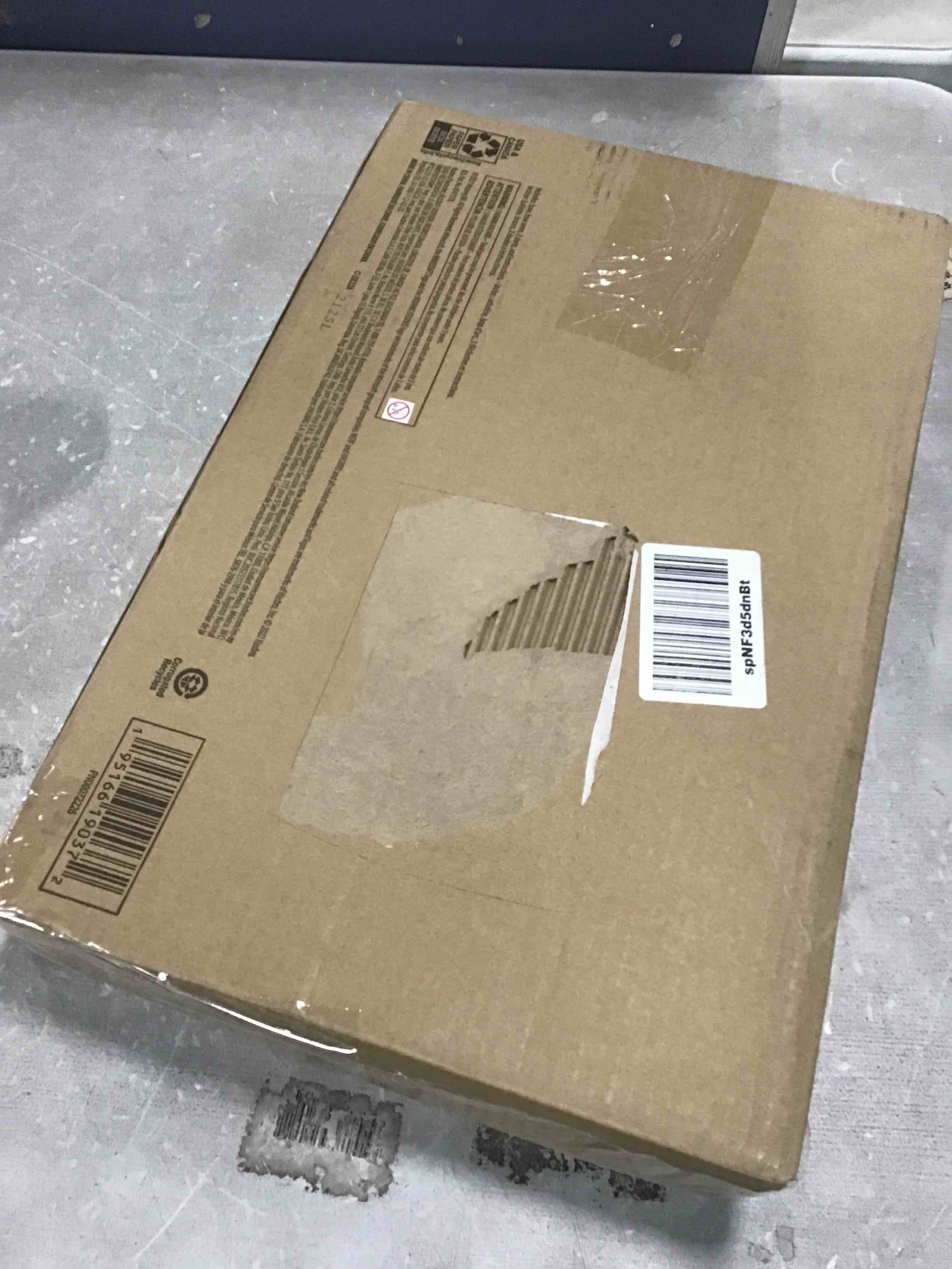 https://s3.amazonaws.com/lotting-images-prod/bidfta/BLU4933439_1705611701689.jpeg