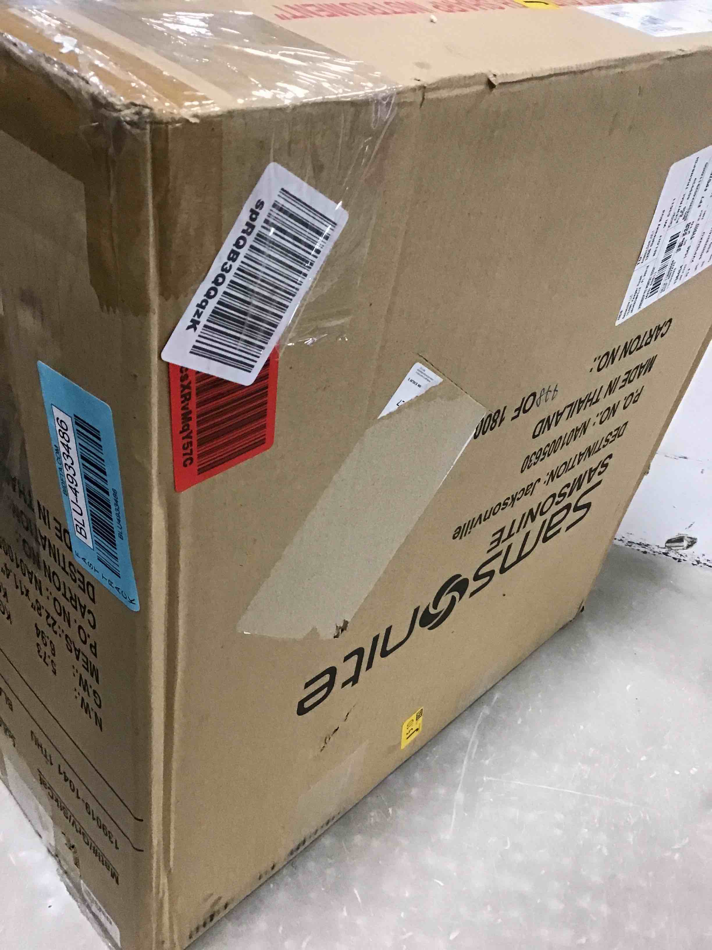 https://s3.amazonaws.com/lotting-images-prod/bidfta/BLU4933486_1705670592174.jpeg