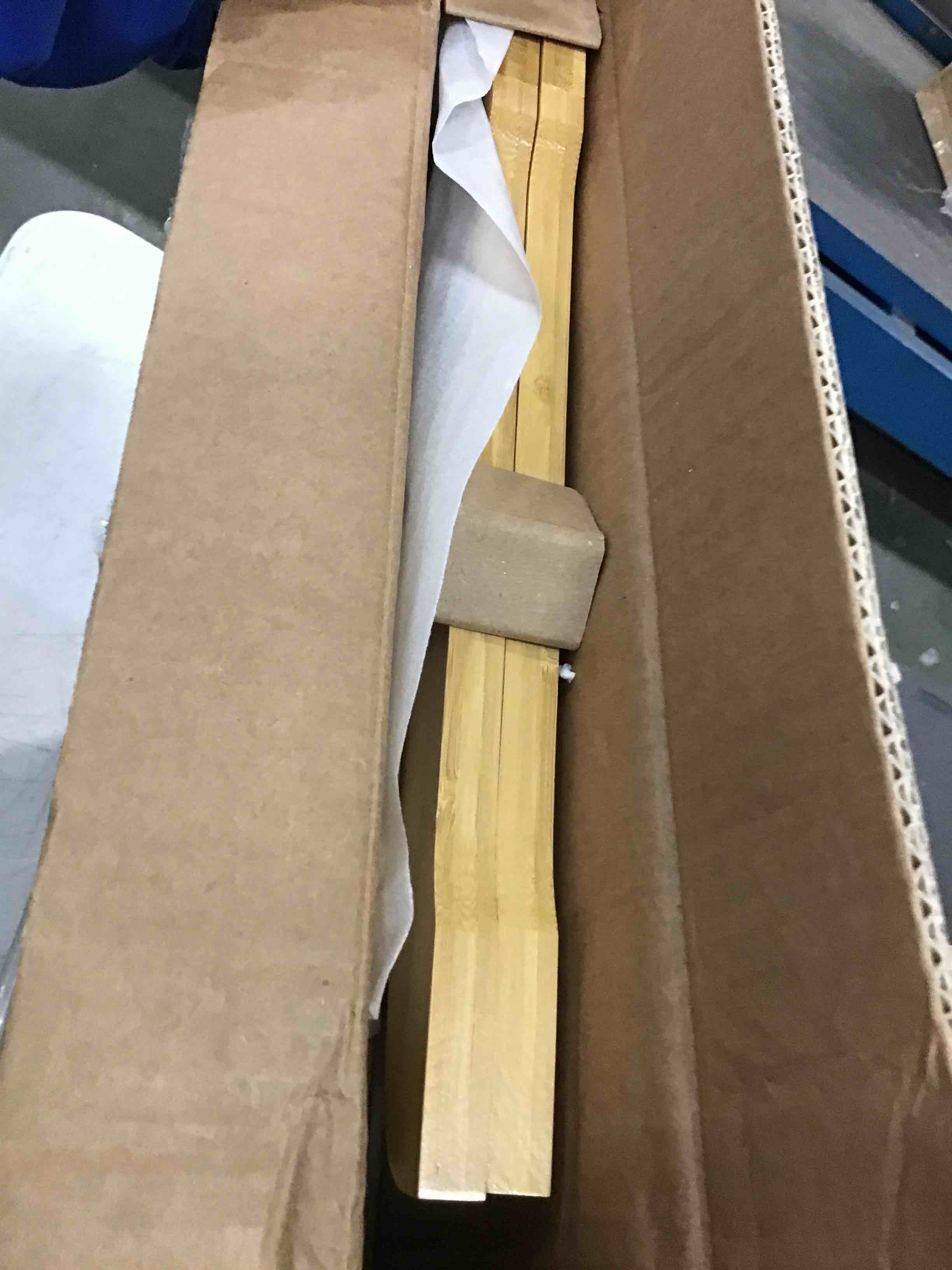 https://s3.amazonaws.com/lotting-images-prod/bidfta/BLU4934419_1704746143340.jpeg