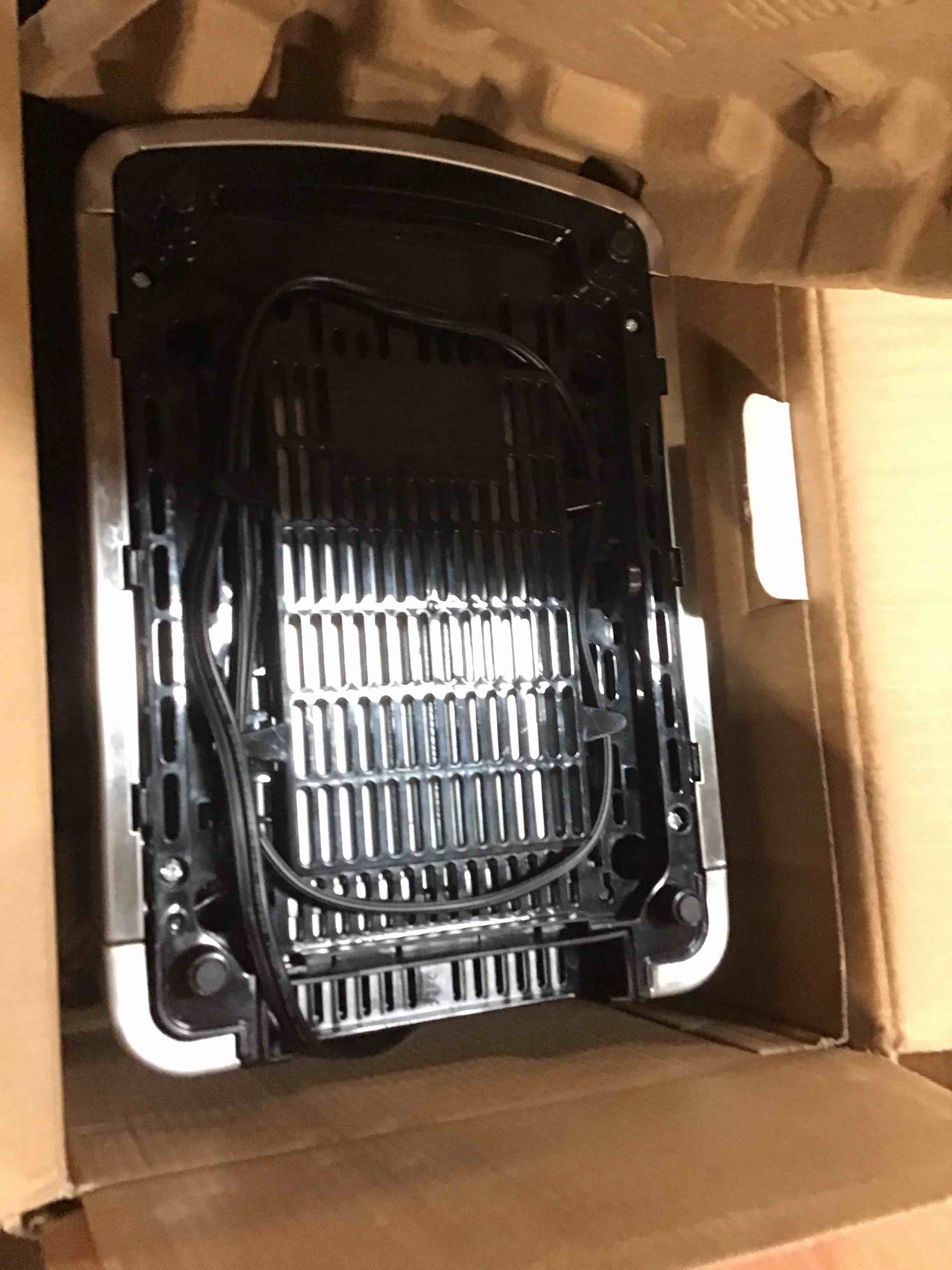 https://s3.amazonaws.com/lotting-images-prod/bidfta/BLU4934636_1705084028534.jpeg