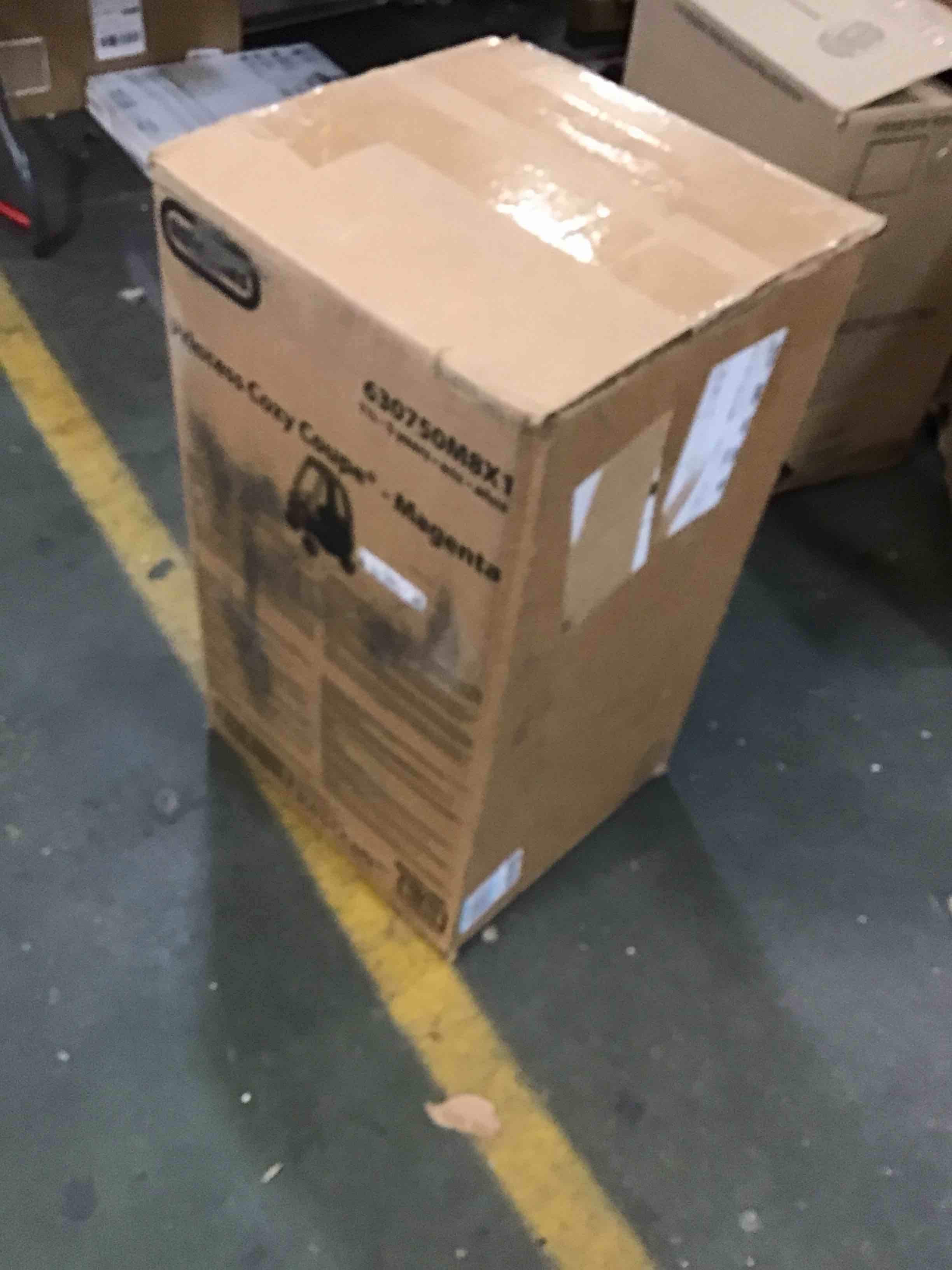 https://s3.amazonaws.com/lotting-images-prod/bidfta/BLU4934981_1705336962712.jpeg