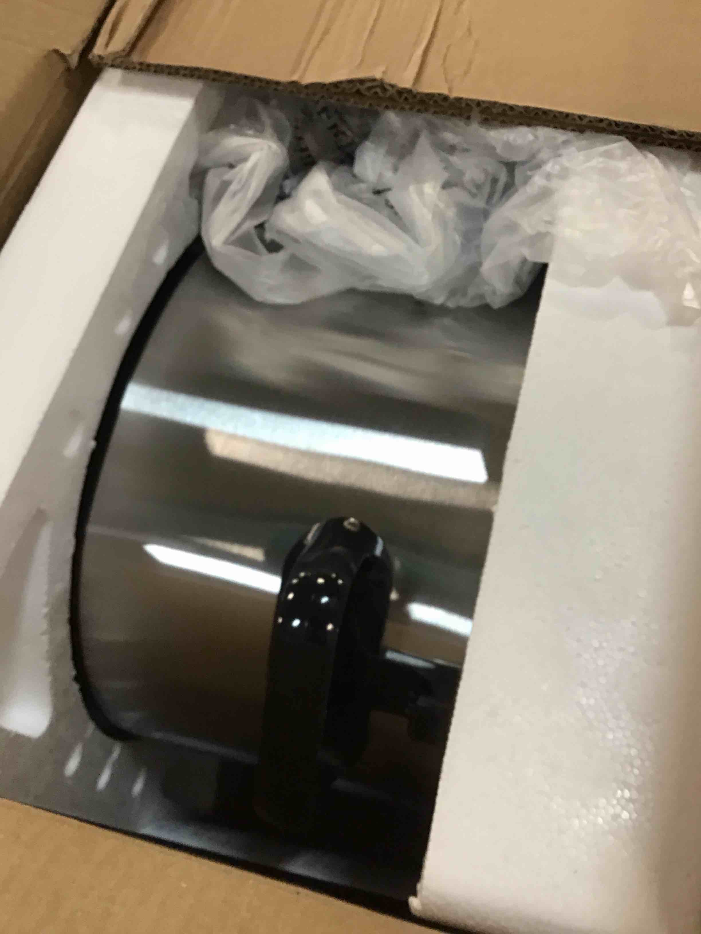 https://s3.amazonaws.com/lotting-images-prod/bidfta/BLU4935014_1705339370790.jpeg