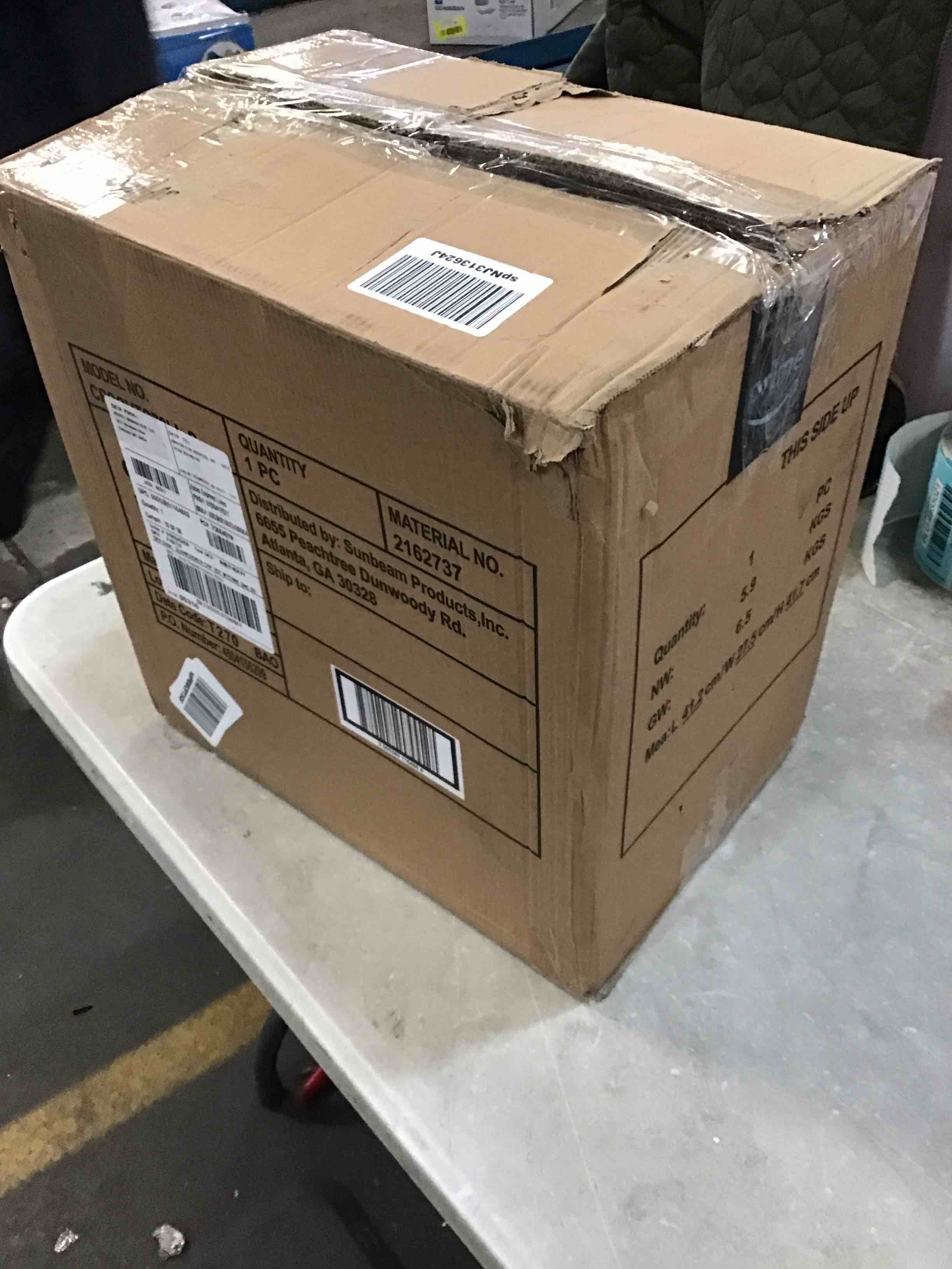 https://s3.amazonaws.com/lotting-images-prod/bidfta/BLU4935014_1705339380534.jpeg