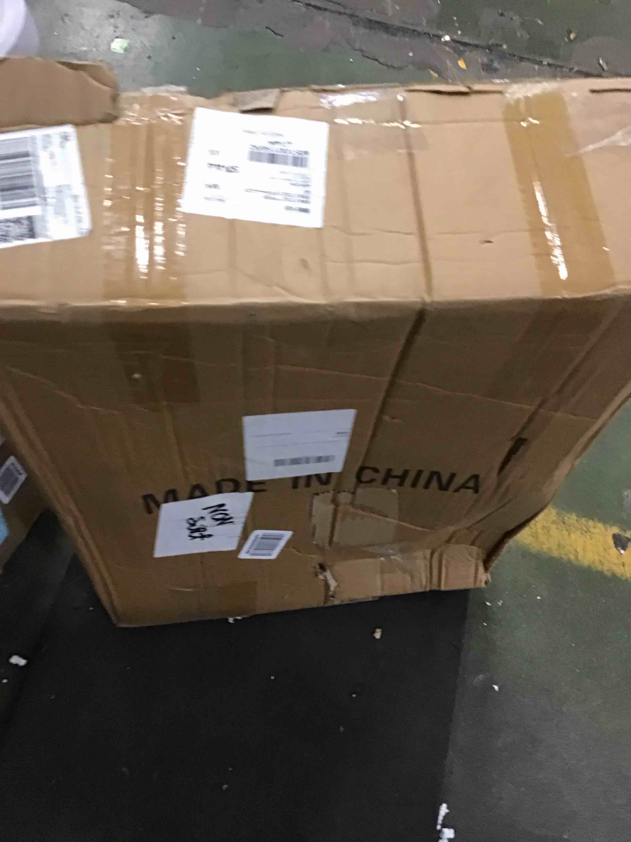 https://s3.amazonaws.com/lotting-images-prod/bidfta/BLU4935256_1705421995546.jpeg