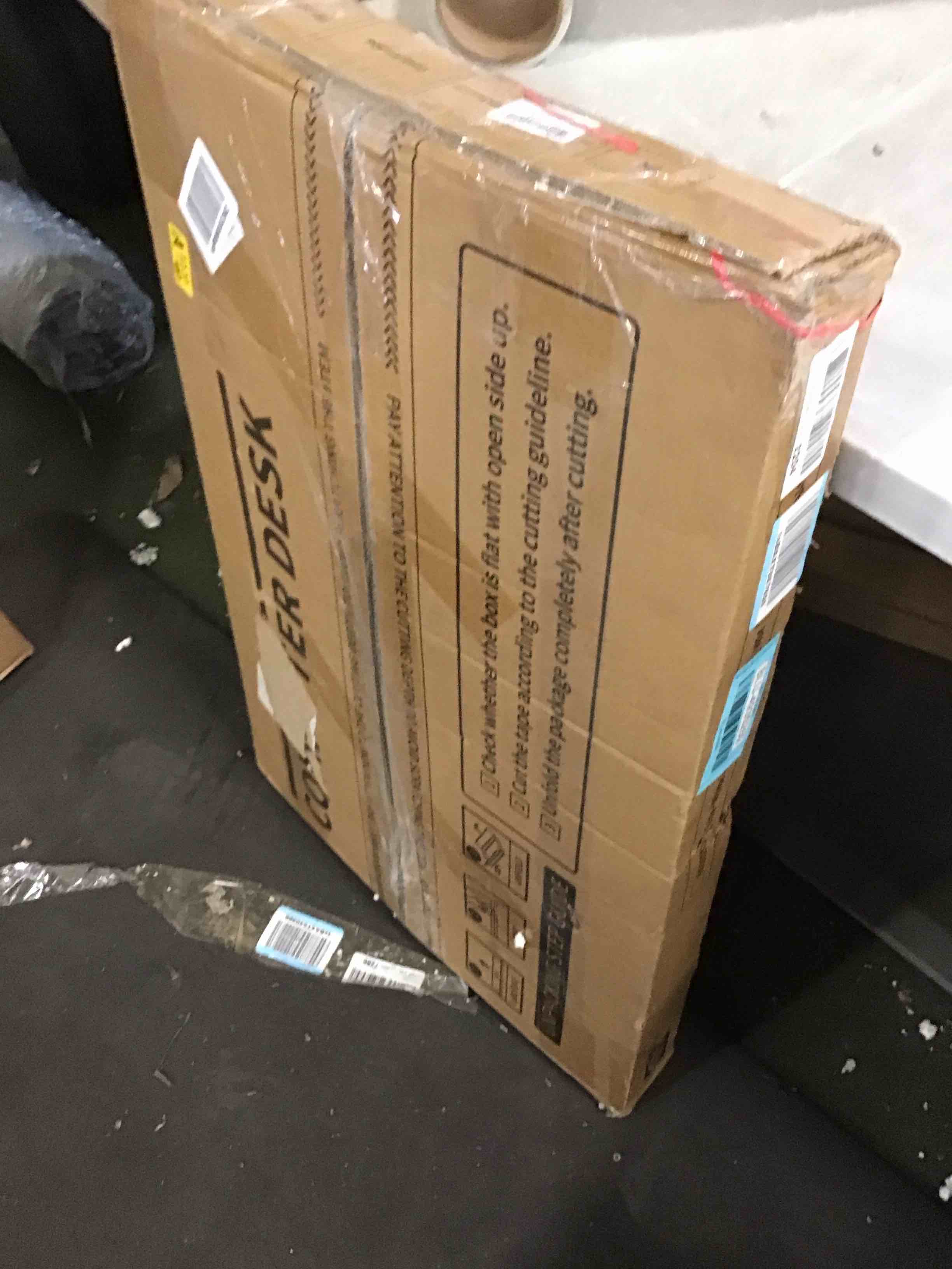 https://s3.amazonaws.com/lotting-images-prod/bidfta/BLU4935259_1705422139468.jpeg