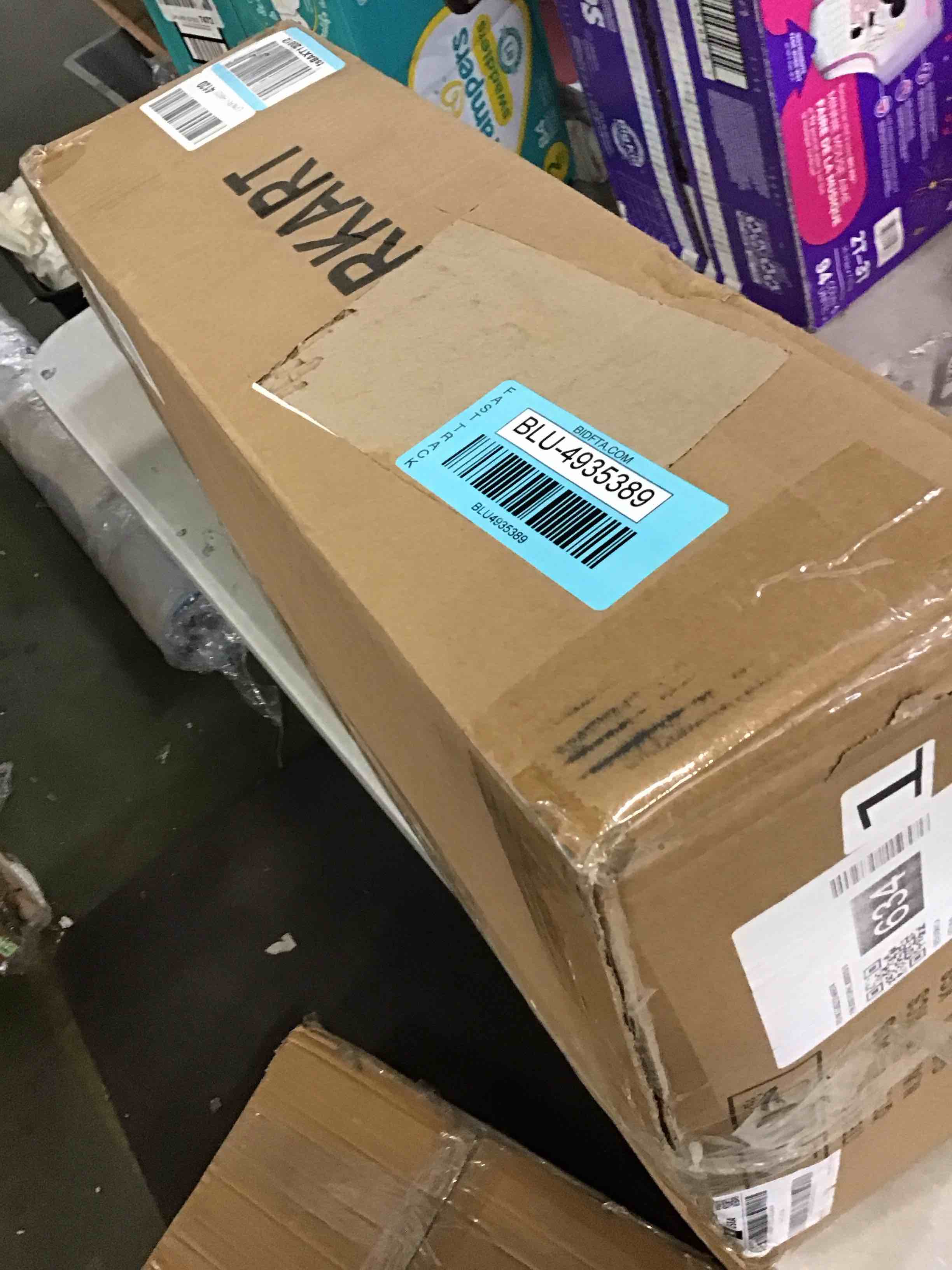 https://s3.amazonaws.com/lotting-images-prod/bidfta/BLU4935389_1705439854124.jpeg