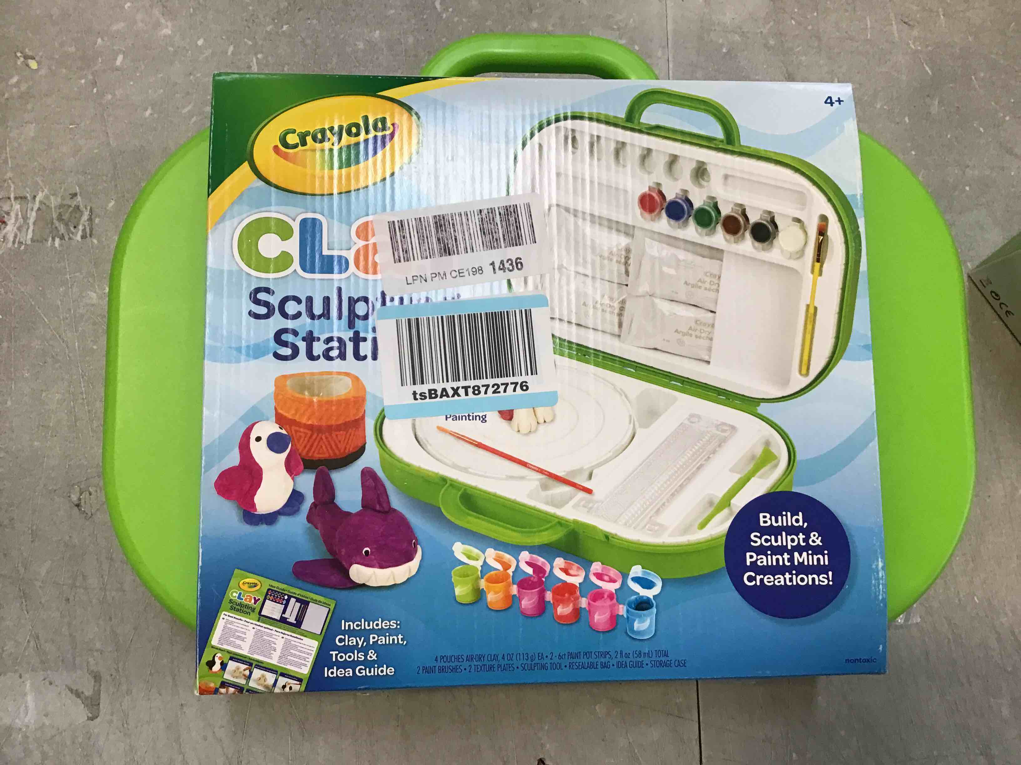 https://s3.amazonaws.com/lotting-images-prod/bidfta/BLU4935563_1704739343157.jpeg