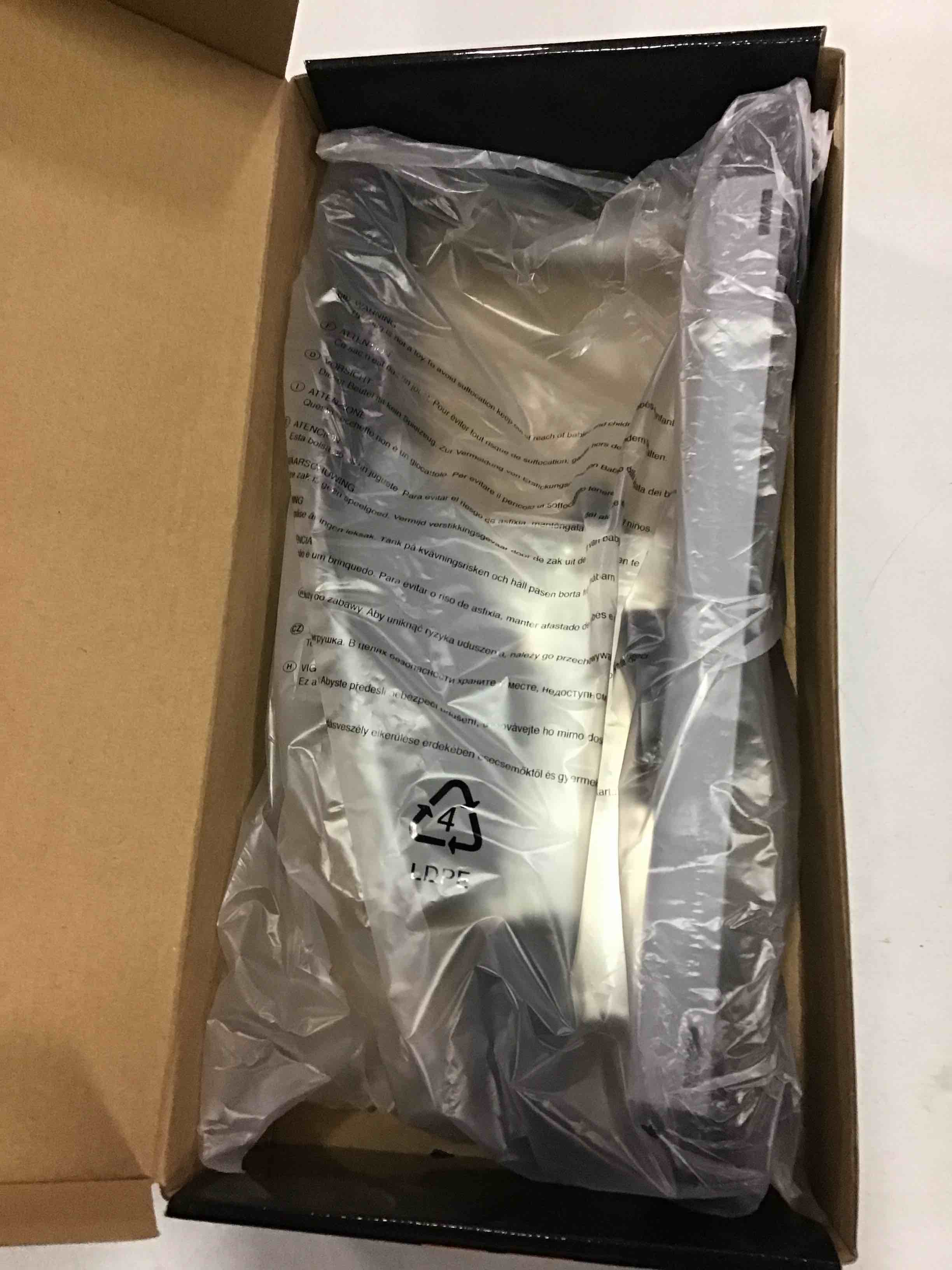 Swingline 39005 HeavyDuty 160Sheet Capacity Black and Grey Stapler