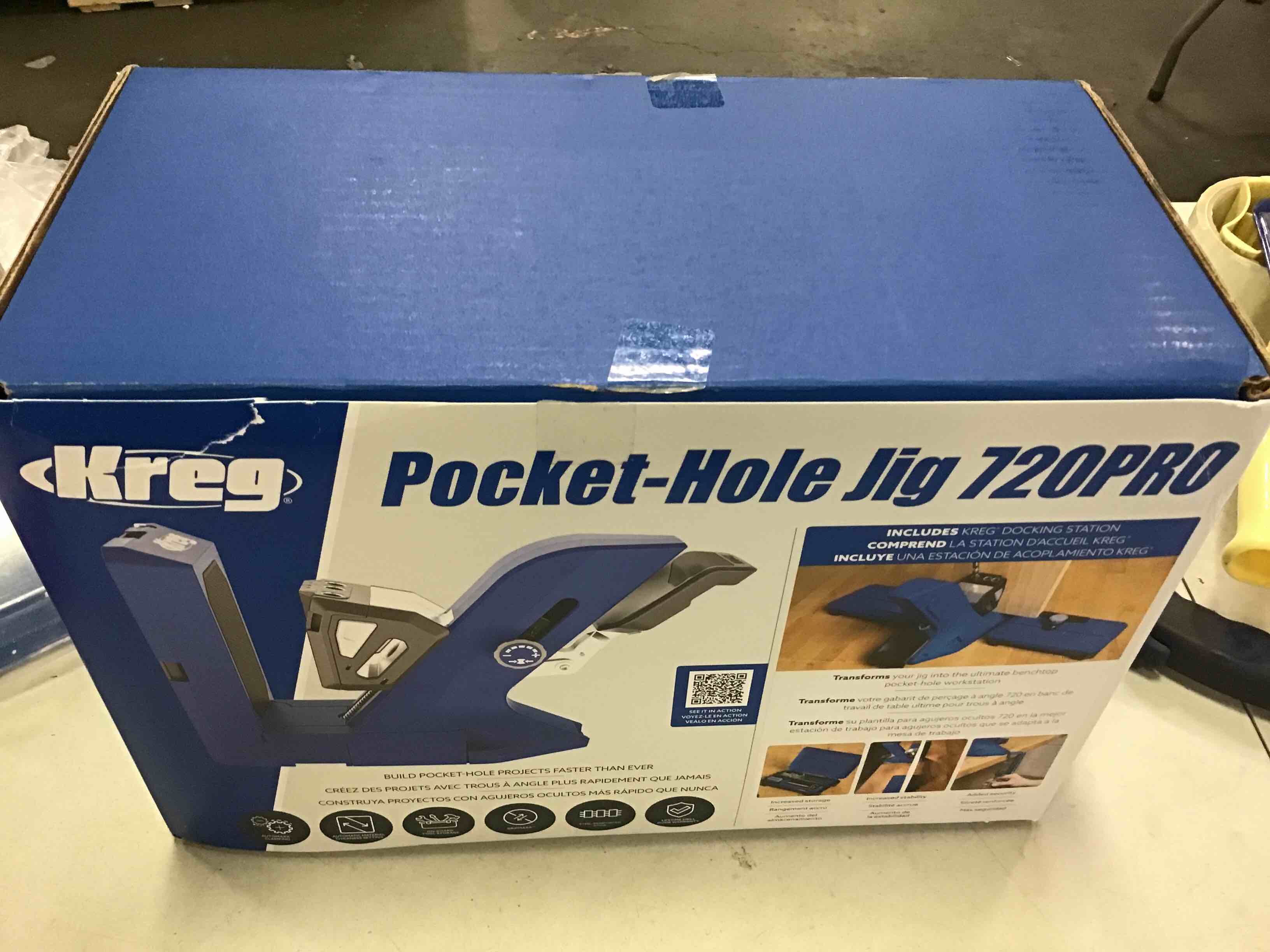 https://s3.amazonaws.com/lotting-images-prod/bidfta/BLU4936474_1704996883572.jpeg