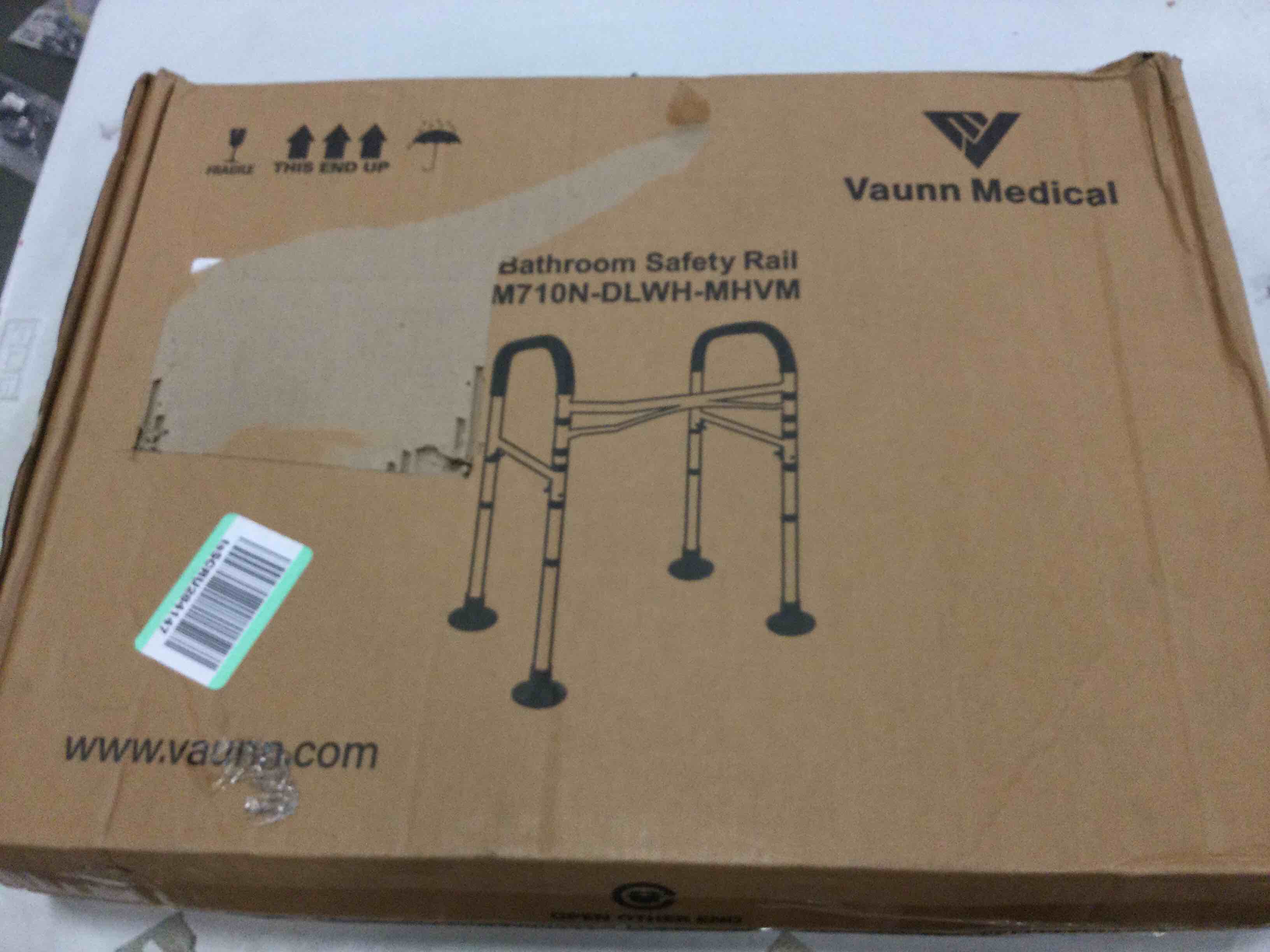 https://s3.amazonaws.com/lotting-images-prod/bidfta/BLU4936872_1705091769154.jpeg