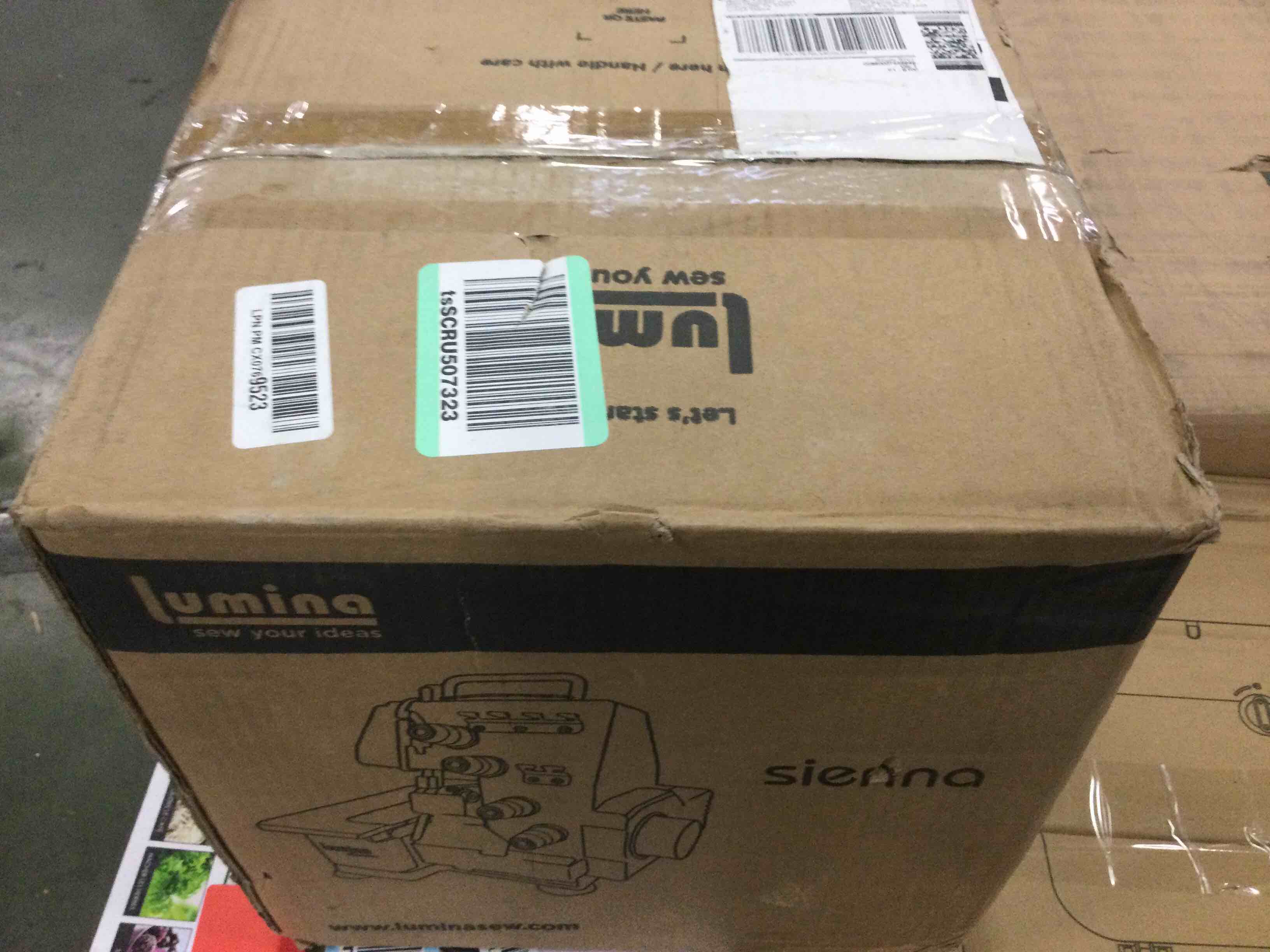 https://s3.amazonaws.com/lotting-images-prod/bidfta/BLU4936880_1705092649351.jpeg