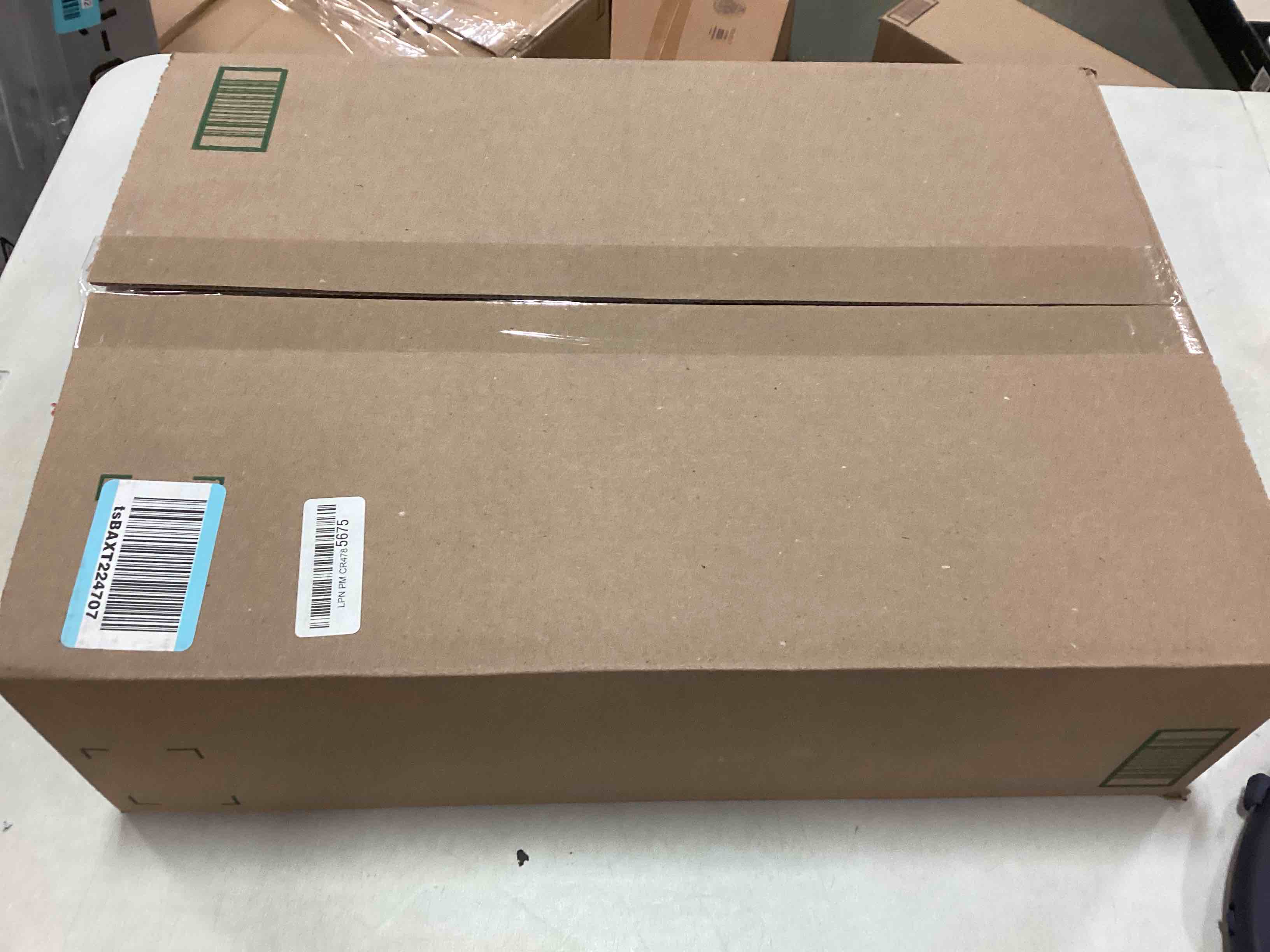 https://s3.amazonaws.com/lotting-images-prod/bidfta/BLU4936898_1705148583782.jpeg