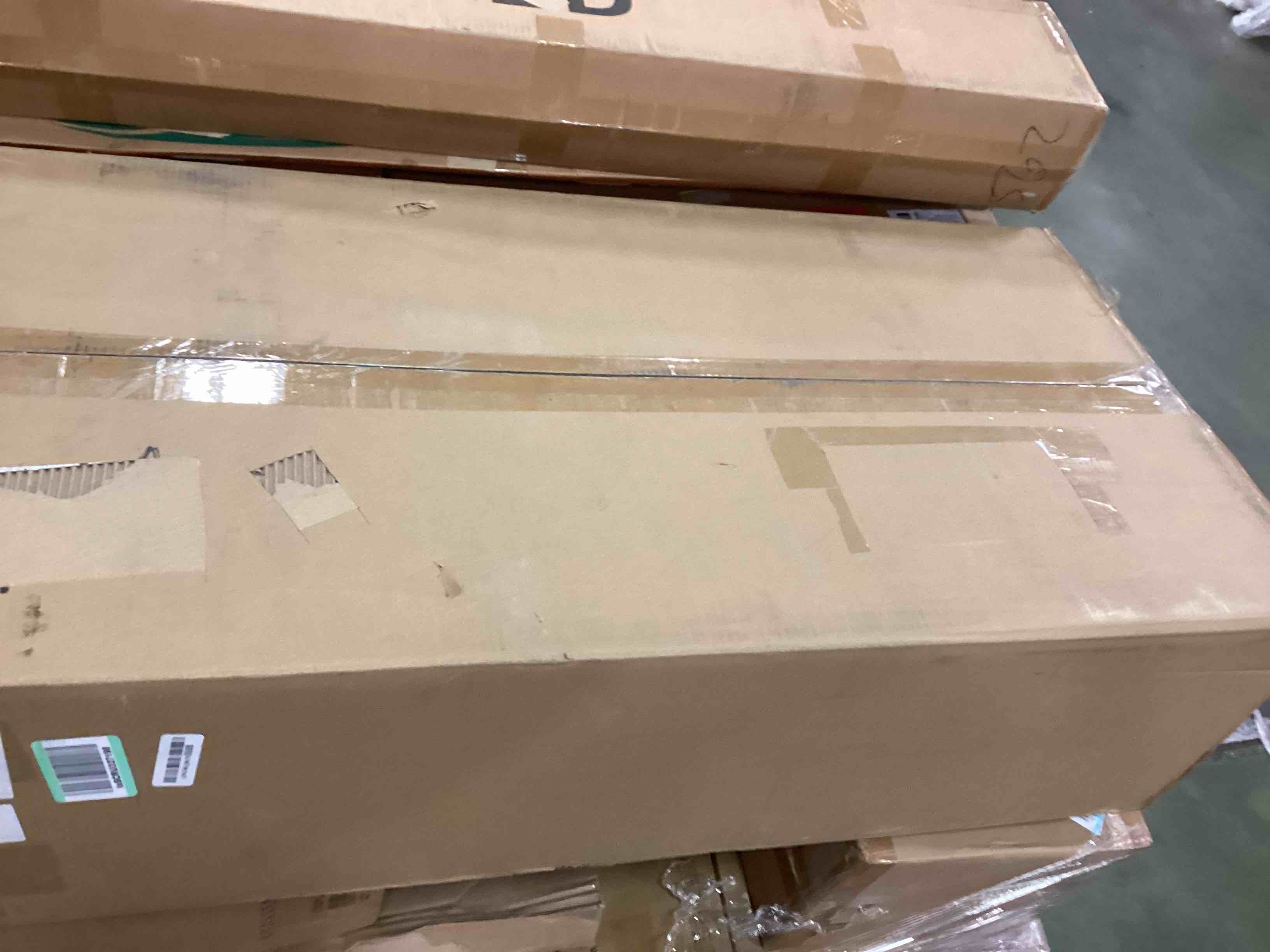 https://s3.amazonaws.com/lotting-images-prod/bidfta/BLU4936901_1705148814749.jpeg
