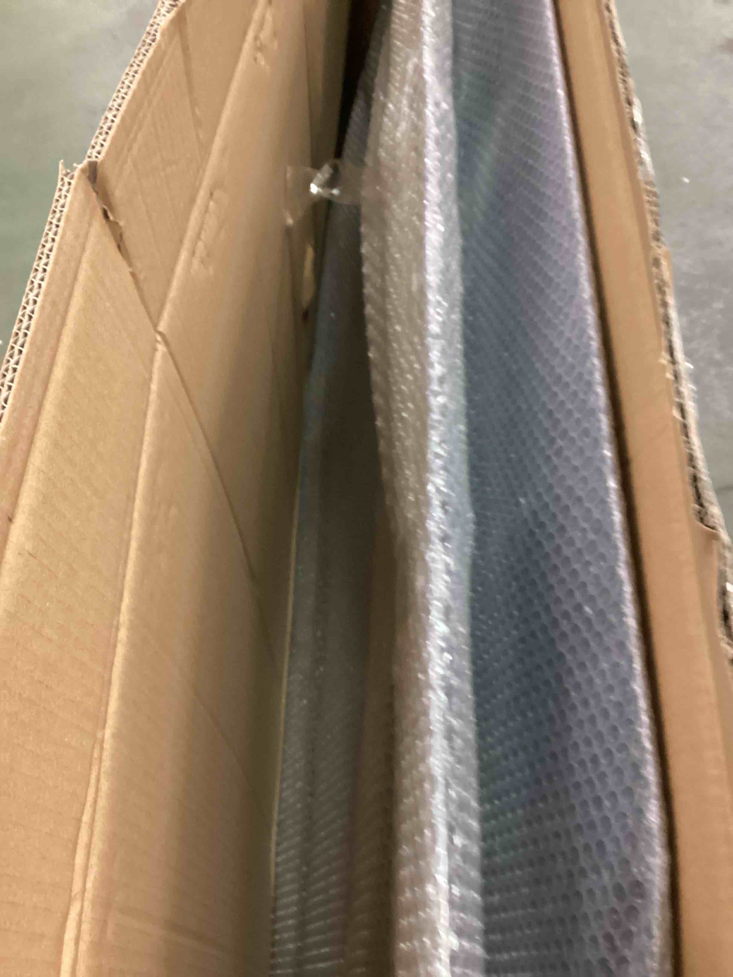 https://s3.amazonaws.com/lotting-images-prod/bidfta/BLU4936924_1705150674907.jpeg