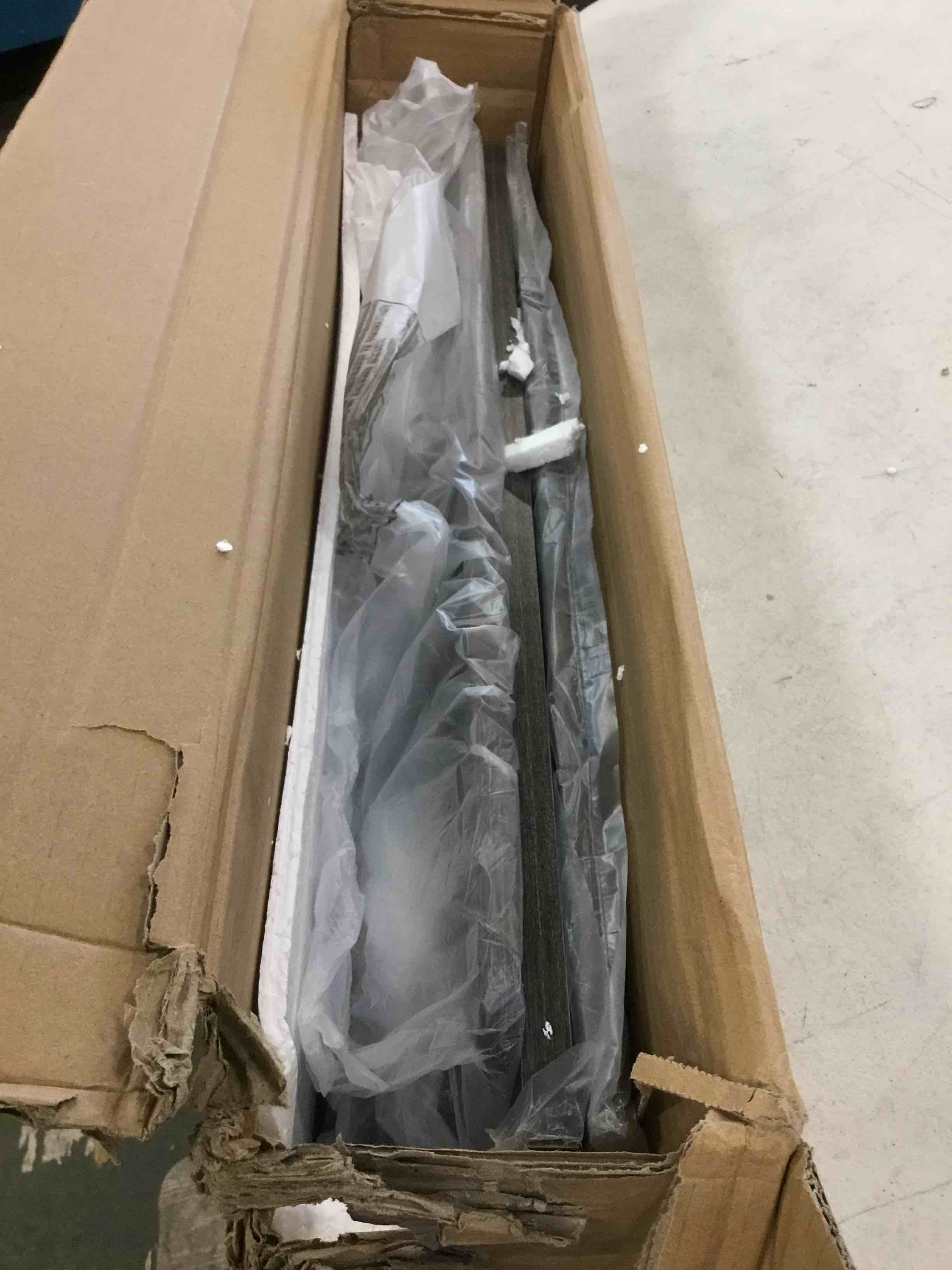 https://s3.amazonaws.com/lotting-images-prod/bidfta/BLU4937570_1705001371923.jpeg