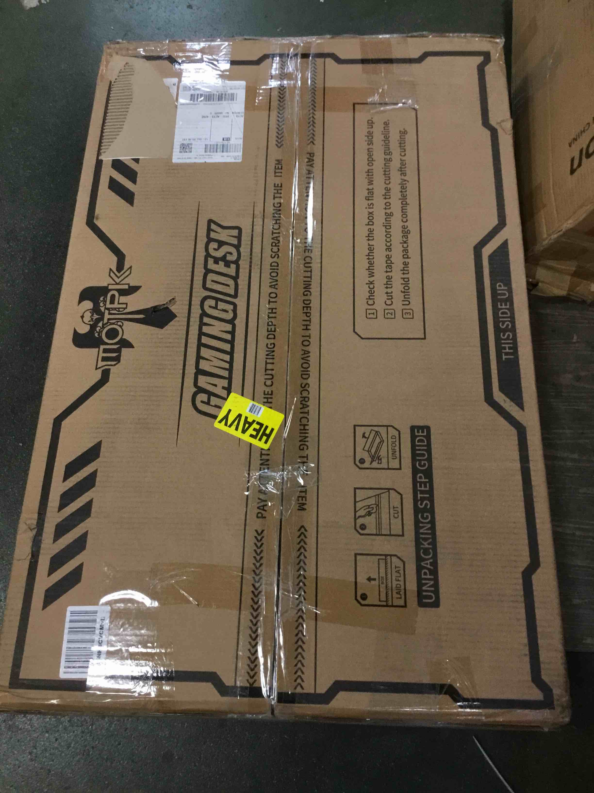 https://s3.amazonaws.com/lotting-images-prod/bidfta/BLU4937571_1705001461451.jpeg