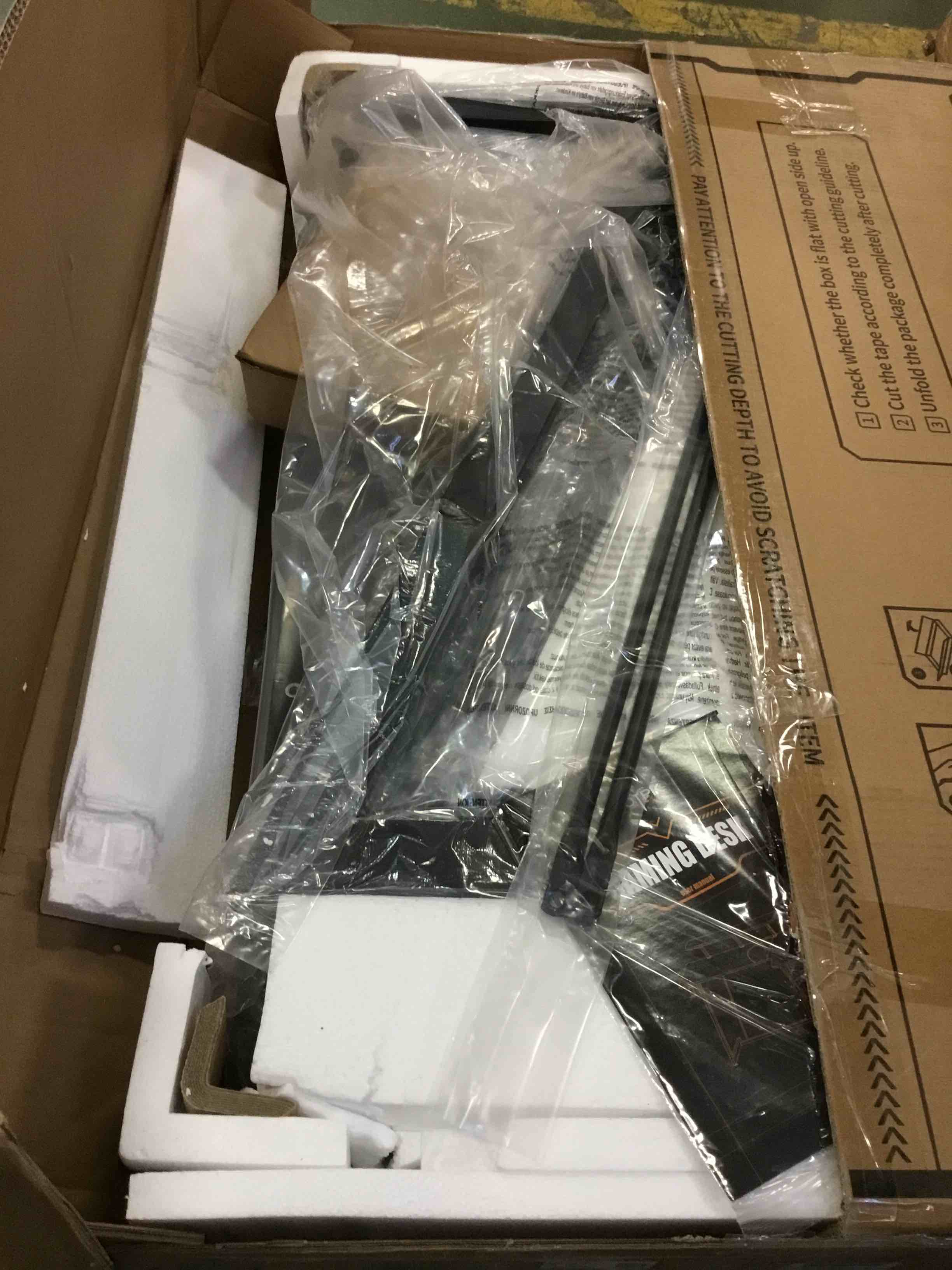 https://s3.amazonaws.com/lotting-images-prod/bidfta/BLU4937571_1705001485526.jpeg
