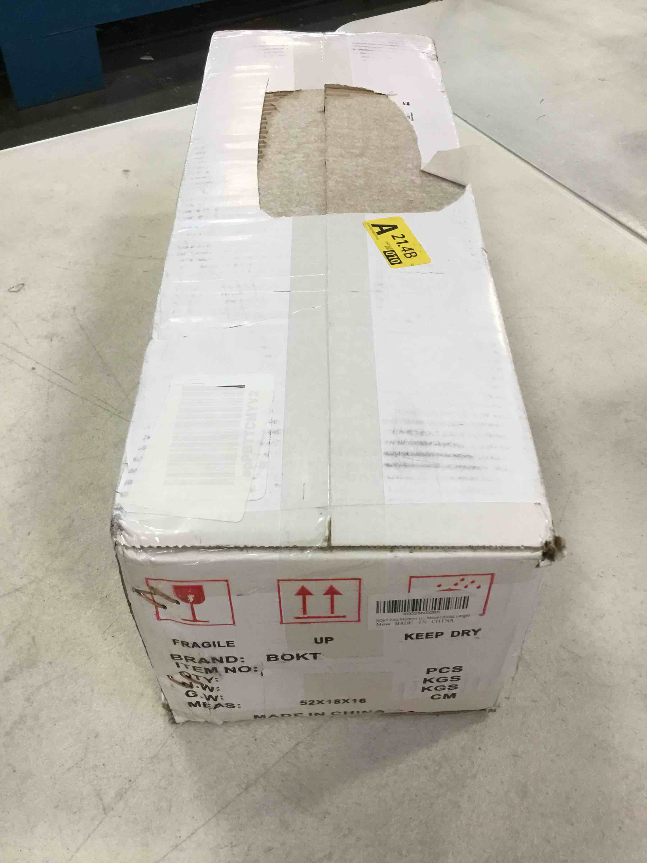 https://s3.amazonaws.com/lotting-images-prod/bidfta/BLU4937574_1705002160874.jpeg