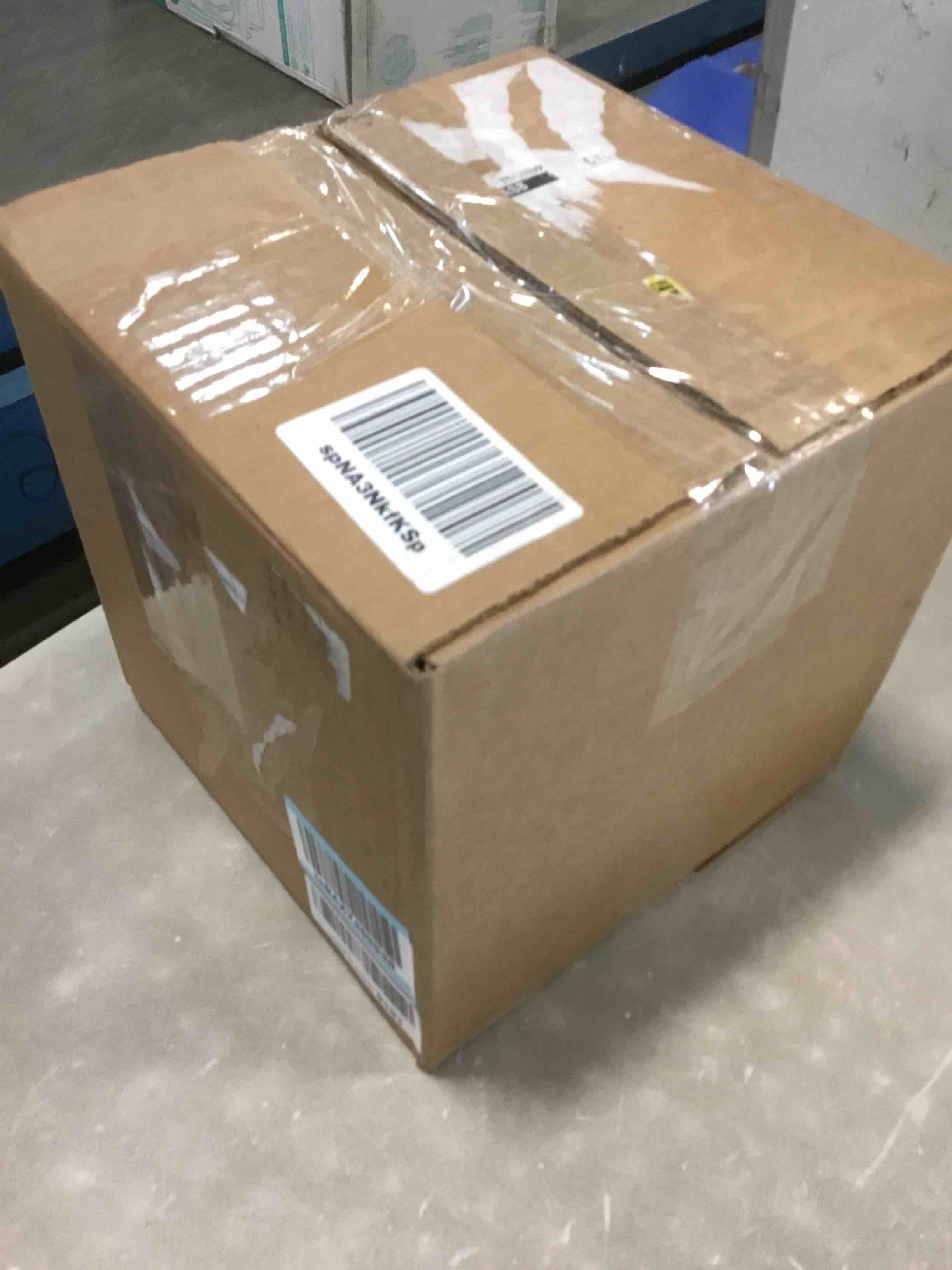 https://s3.amazonaws.com/lotting-images-prod/bidfta/BLU4937956_1705336877755.jpeg