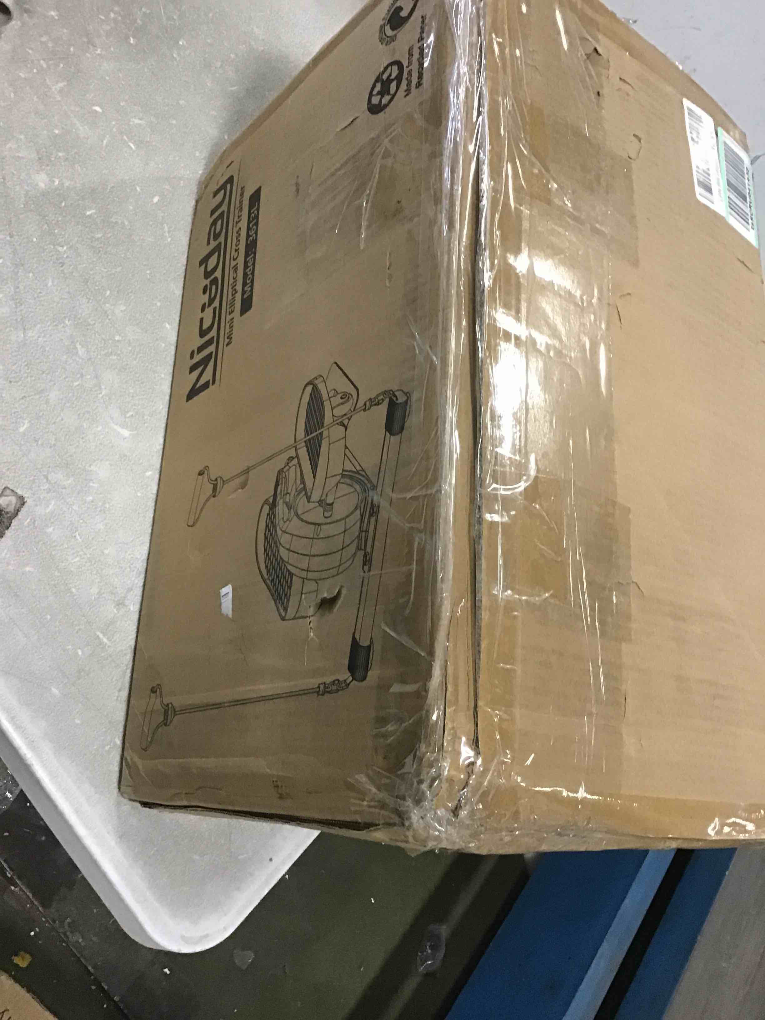 https://s3.amazonaws.com/lotting-images-prod/bidfta/BLU4938209_1705422450186.jpeg
