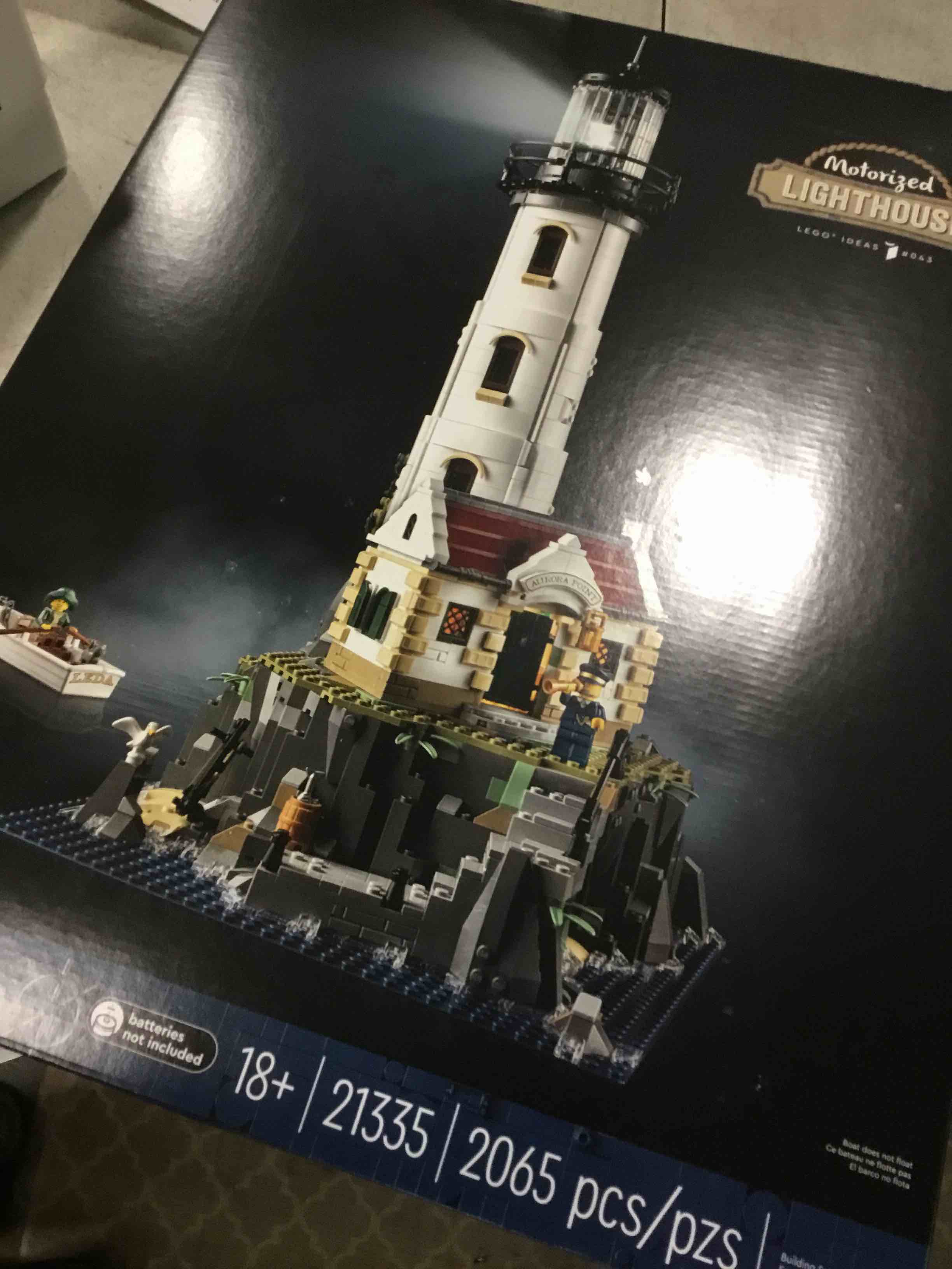 https://s3.amazonaws.com/lotting-images-prod/bidfta/BLU4938484_1704548633510.jpeg