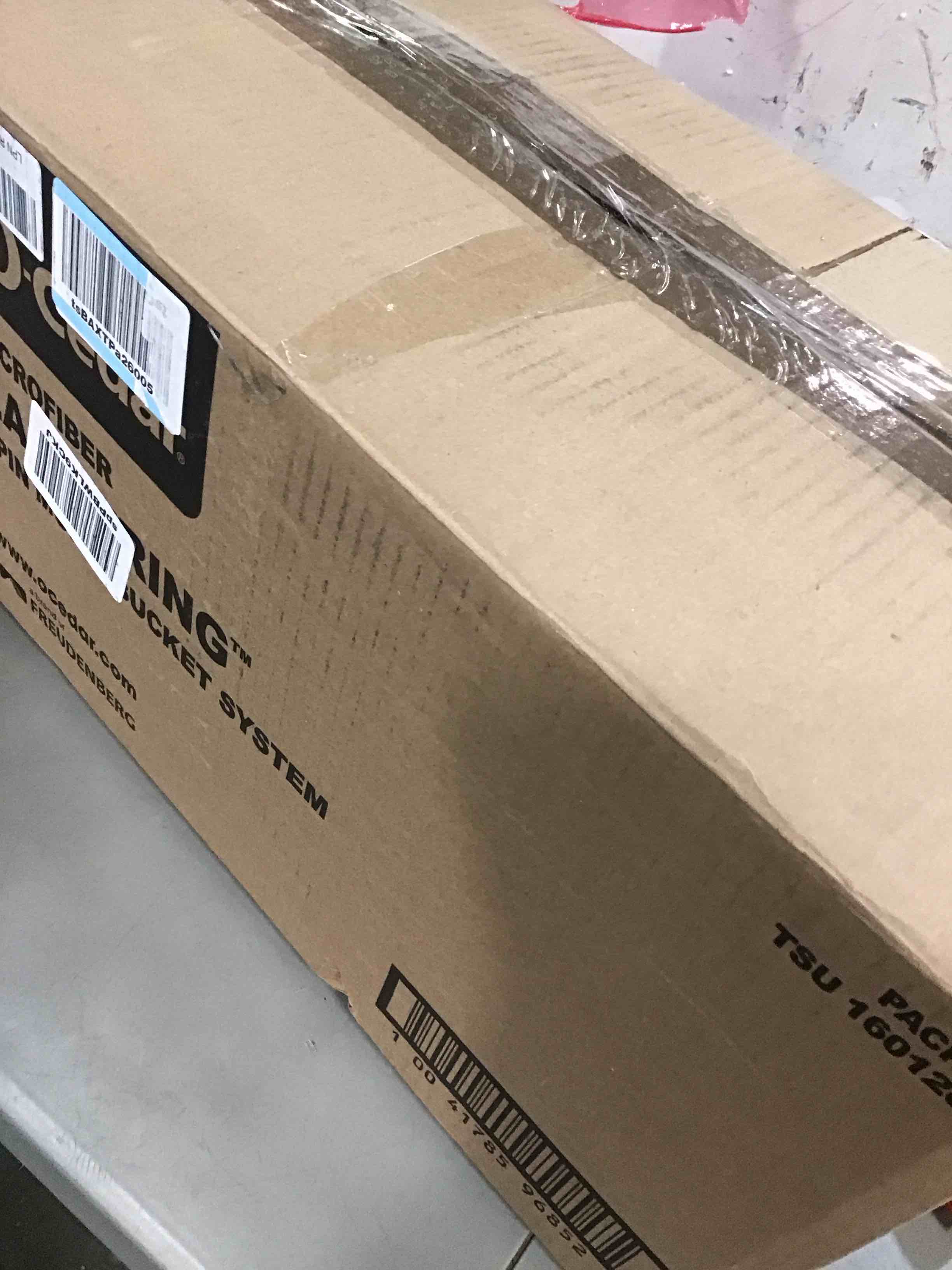 https://s3.amazonaws.com/lotting-images-prod/bidfta/BLU4938768_1704743055860.jpeg
