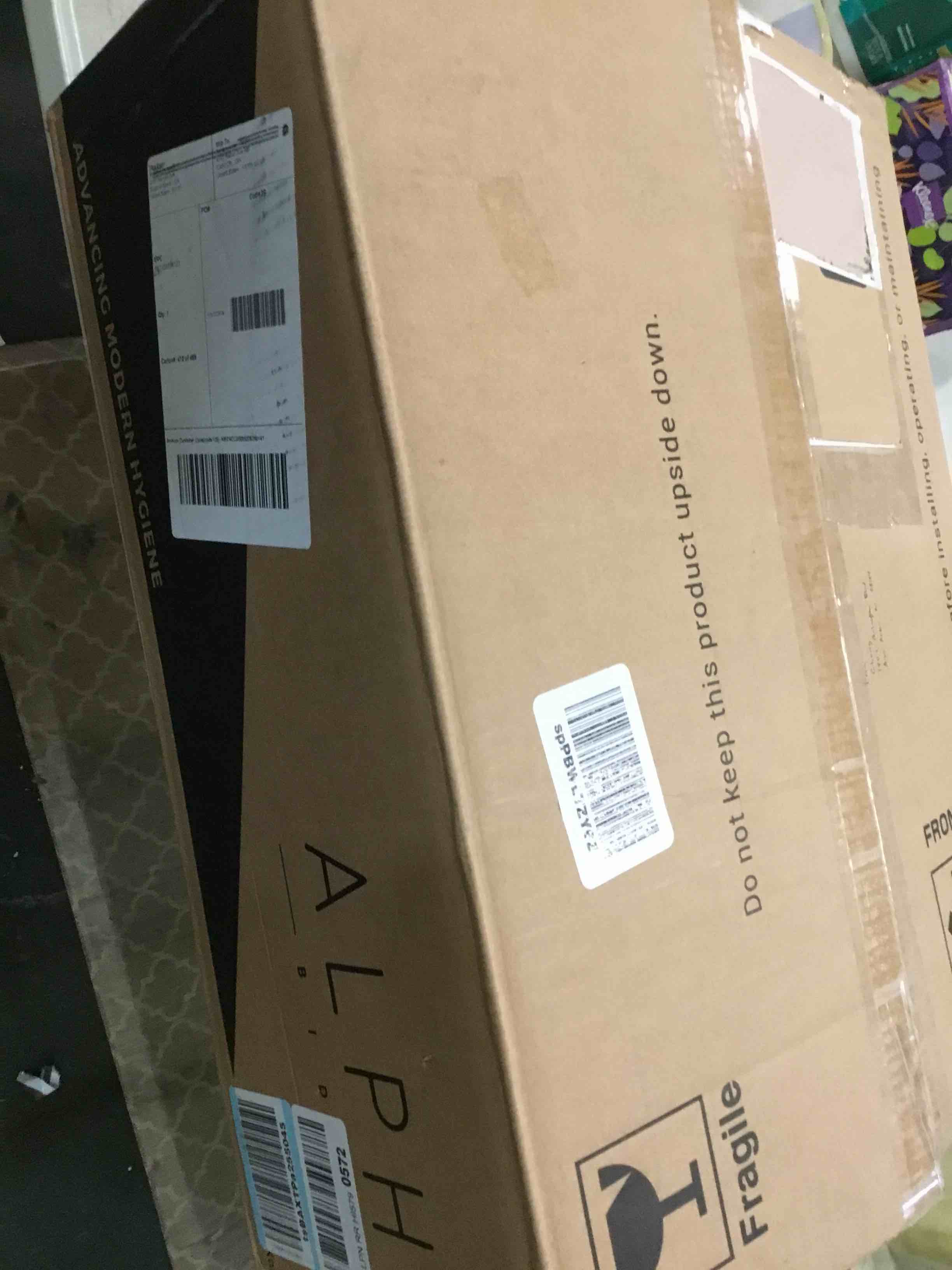 https://s3.amazonaws.com/lotting-images-prod/bidfta/BLU4938855_1704808783997.jpeg