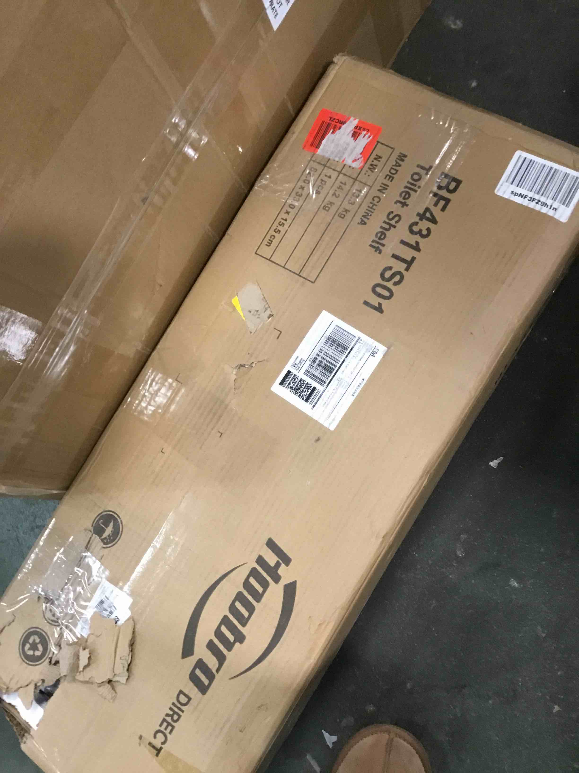 https://s3.amazonaws.com/lotting-images-prod/bidfta/BLU4938943_1704825407230.jpeg