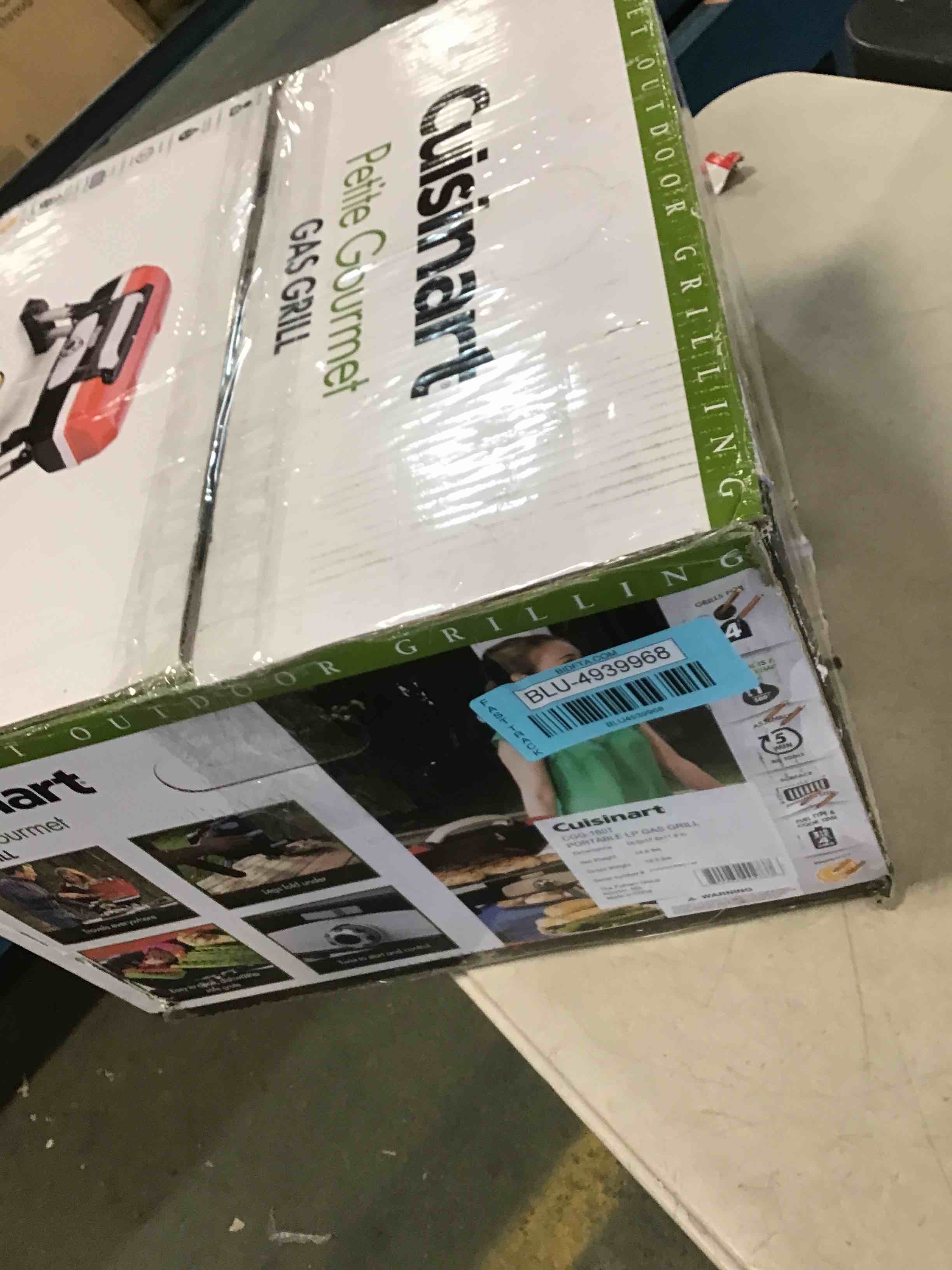 https://s3.amazonaws.com/lotting-images-prod/bidfta/BLU4939968_1704305810284.jpeg