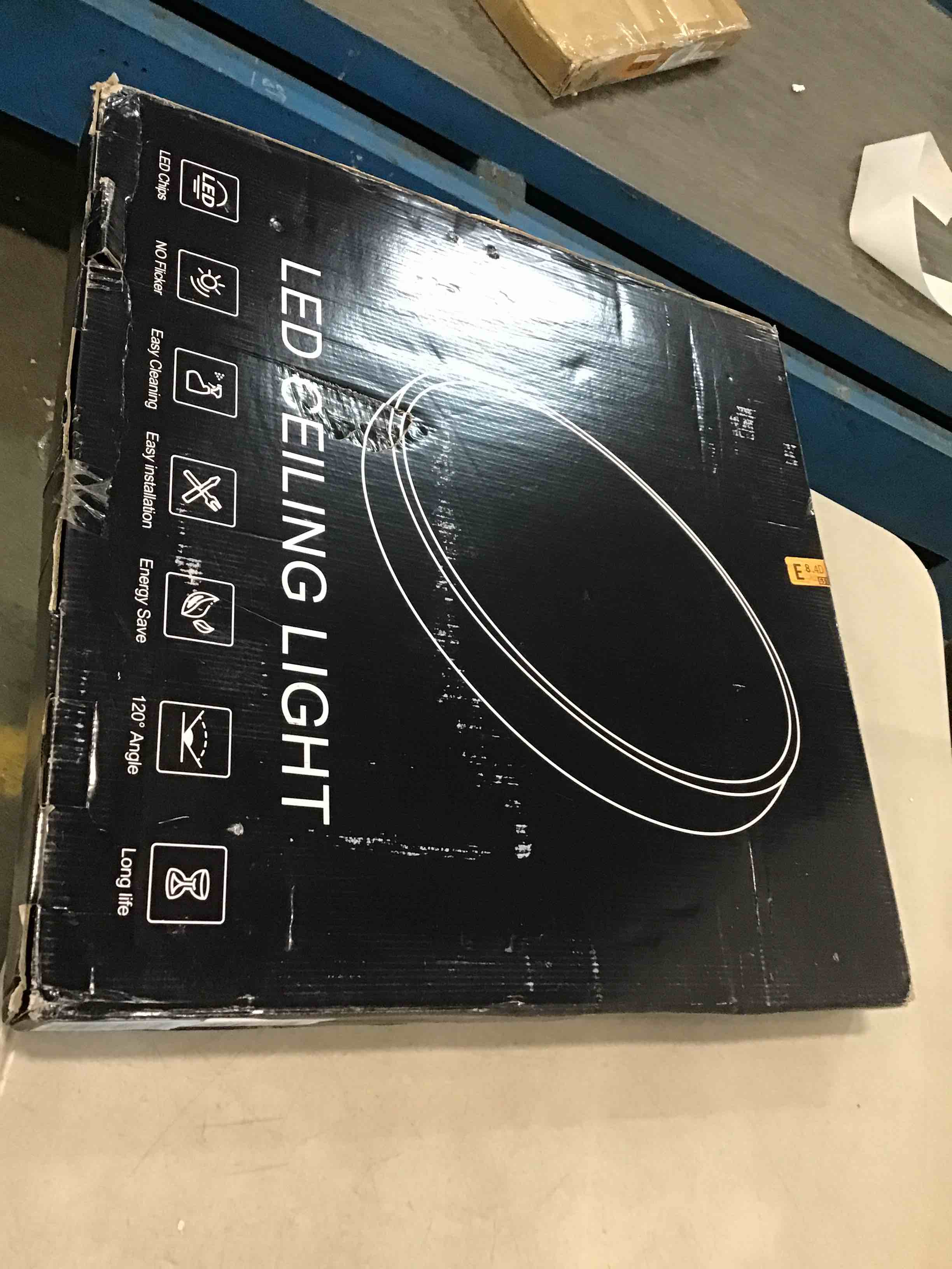 https://s3.amazonaws.com/lotting-images-prod/bidfta/BLU4939979_1704307005837.jpeg