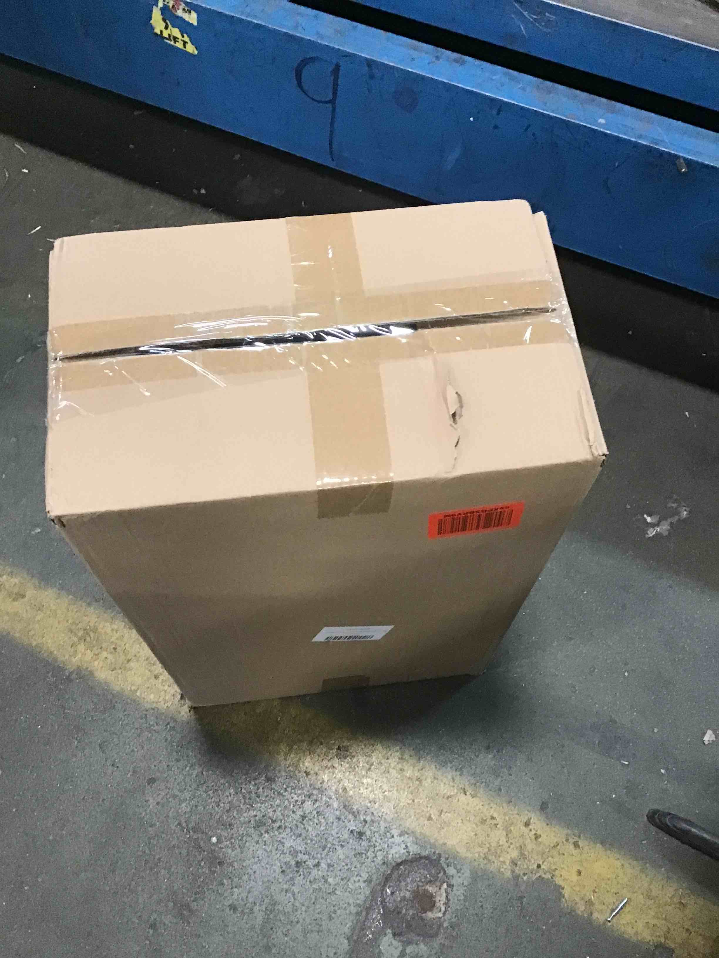 https://s3.amazonaws.com/lotting-images-prod/bidfta/BLU4939997_1704309502002.jpeg
