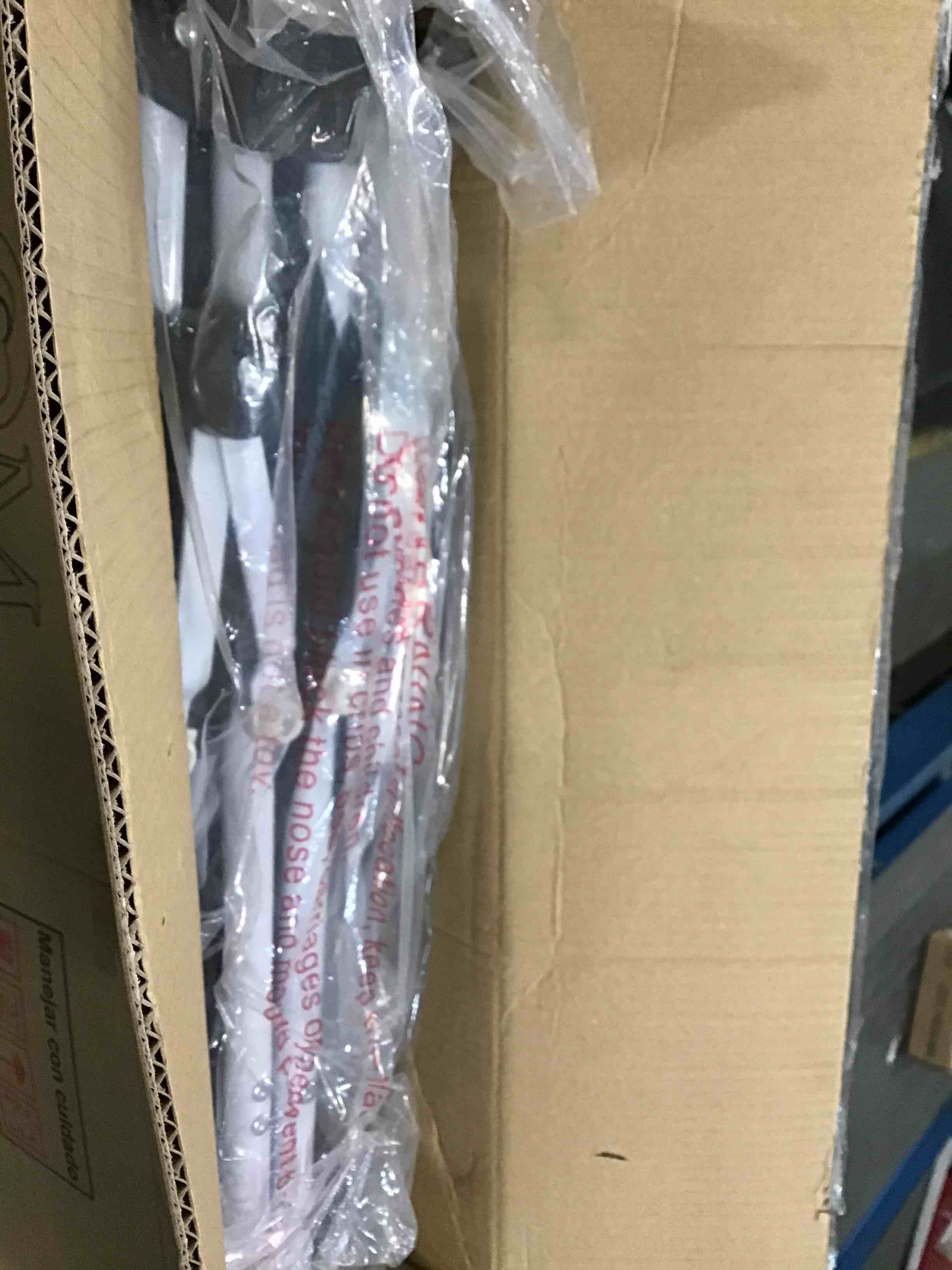 https://s3.amazonaws.com/lotting-images-prod/bidfta/BLU4940092_1704376169755.jpeg