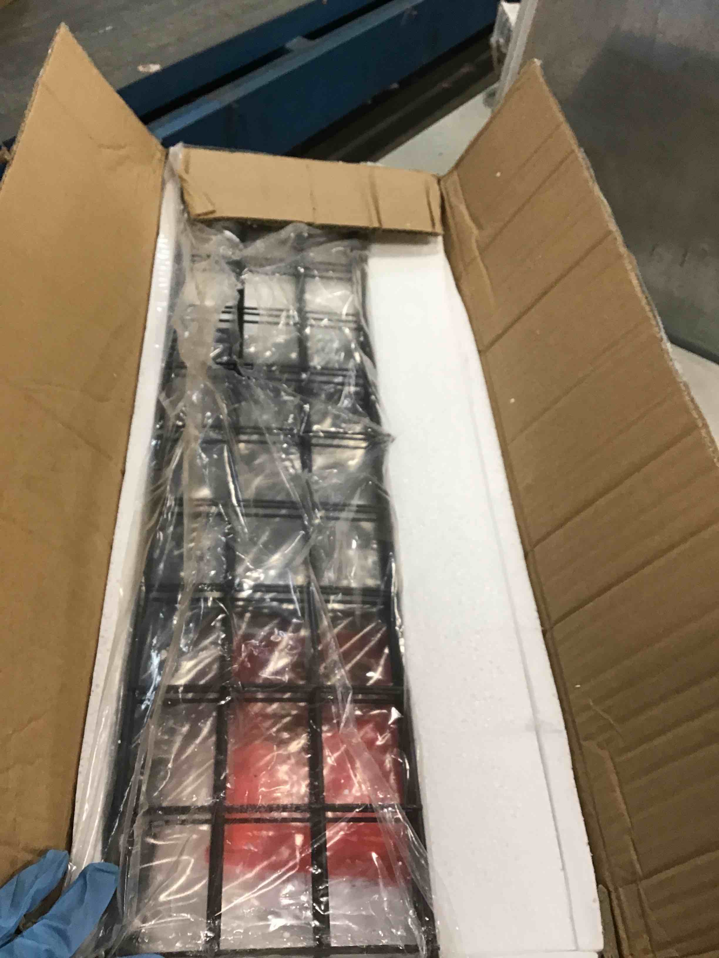 https://s3.amazonaws.com/lotting-images-prod/bidfta/BLU4940387_1704474856333.jpeg