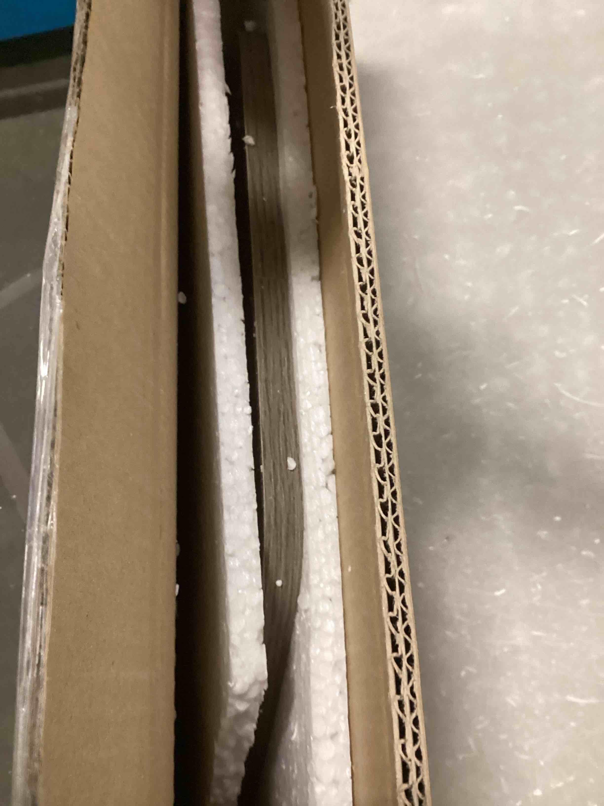 https://s3.amazonaws.com/lotting-images-prod/bidfta/BLU4940839_1704746161936.jpeg