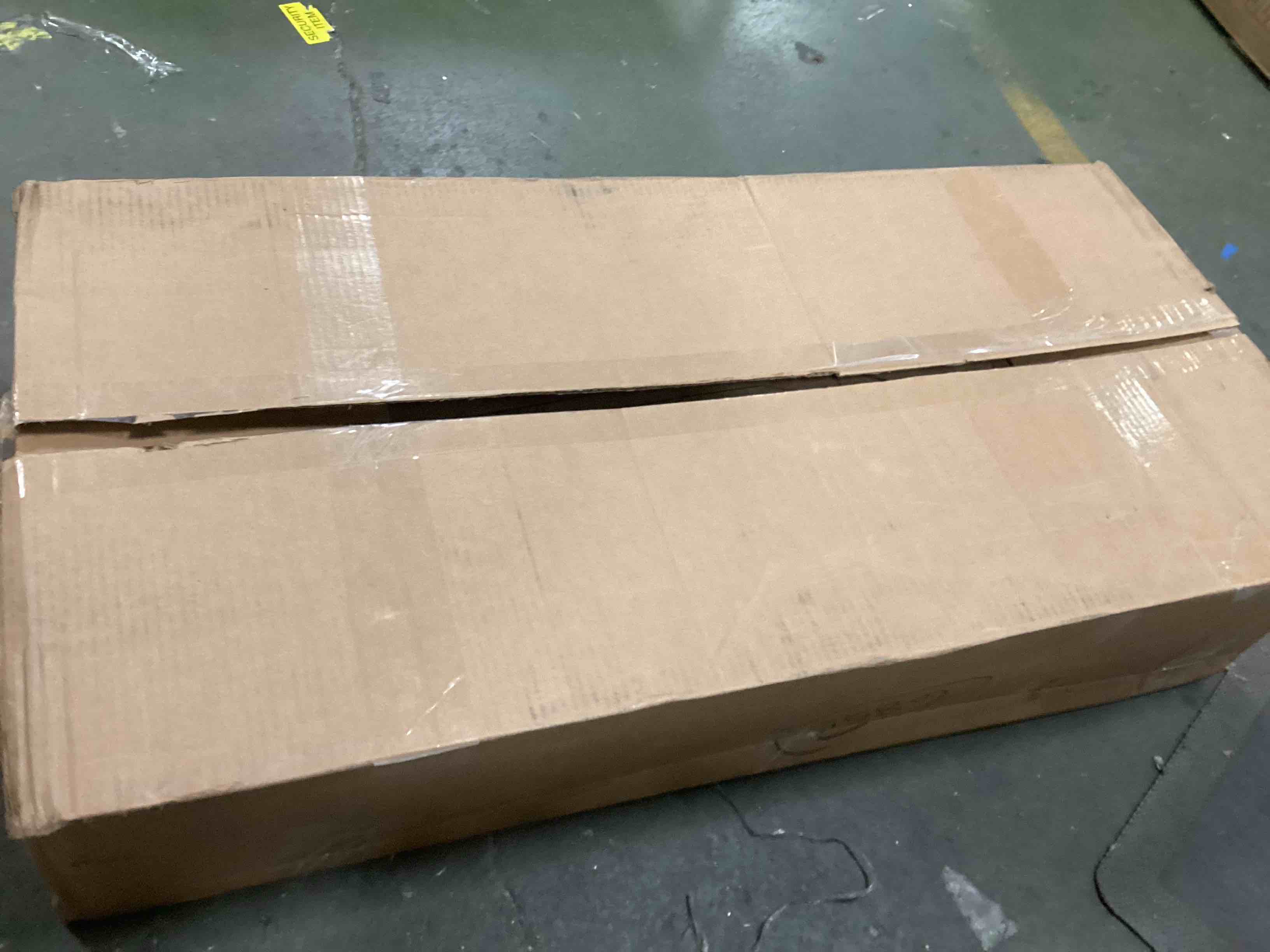 https://s3.amazonaws.com/lotting-images-prod/bidfta/BLU4940843_1704746538110.jpeg