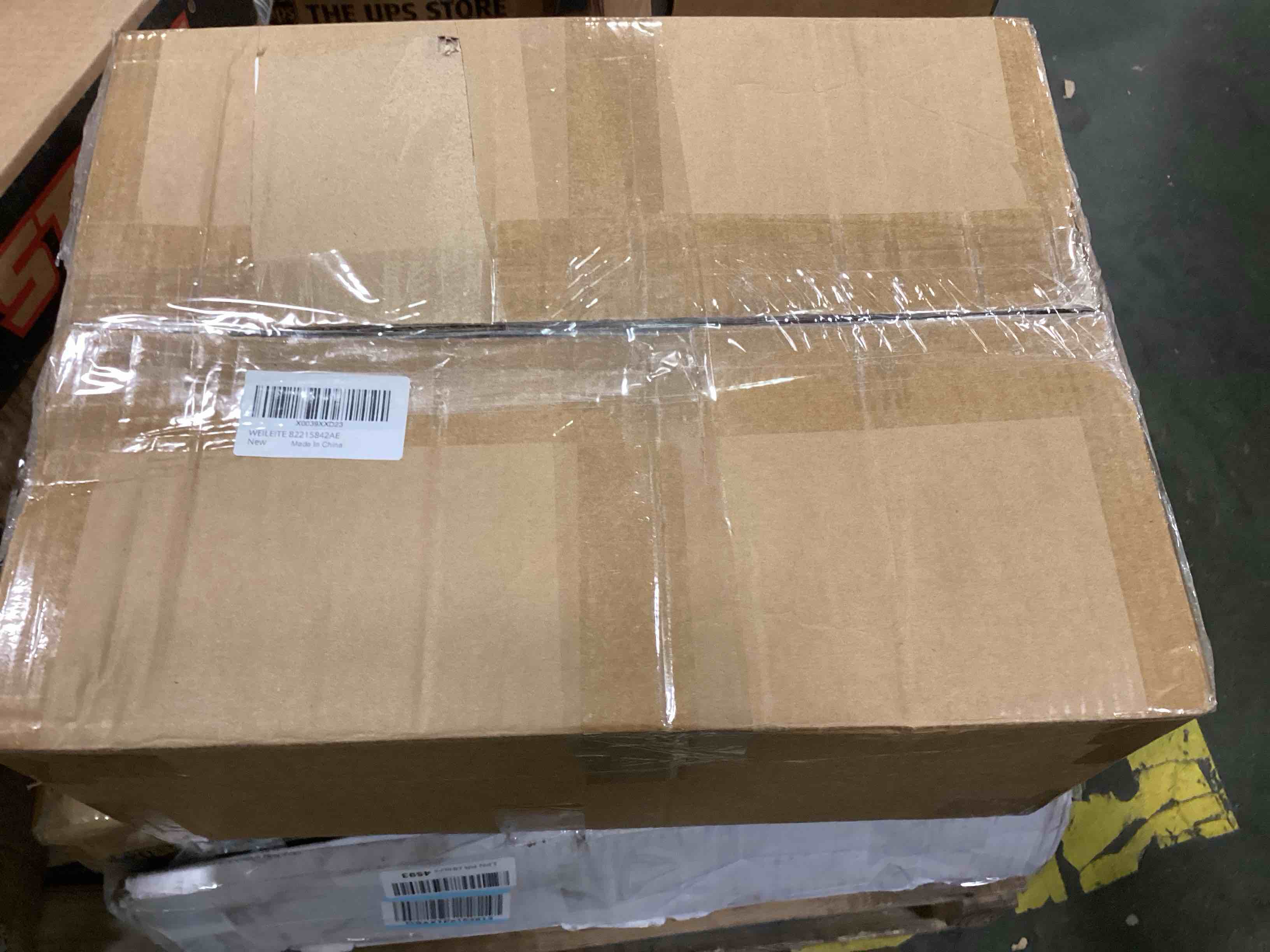 https://s3.amazonaws.com/lotting-images-prod/bidfta/BLU4941841_1704804798412.jpeg