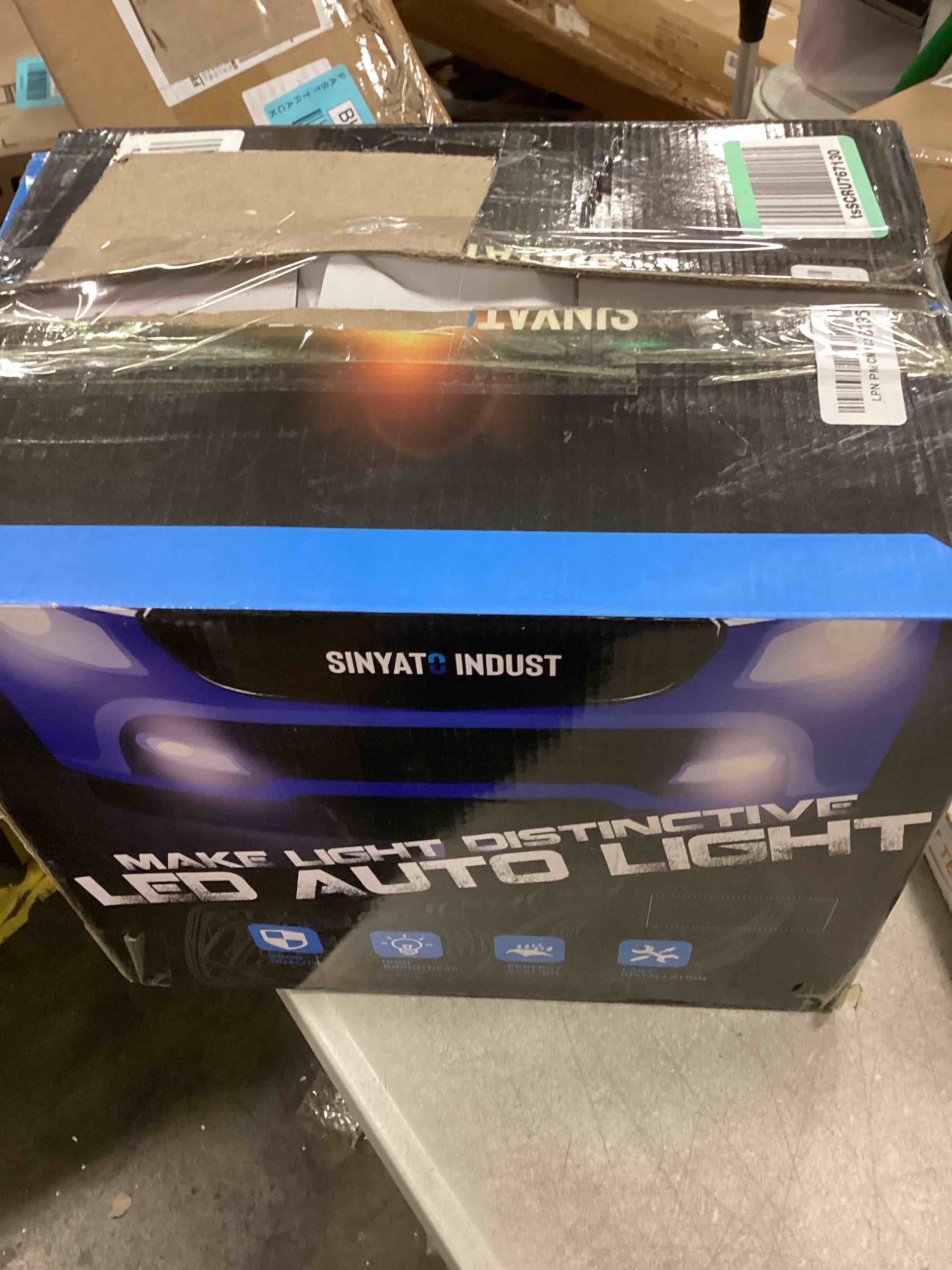 https://s3.amazonaws.com/lotting-images-prod/bidfta/BLU4942003_1704829841622.jpeg
