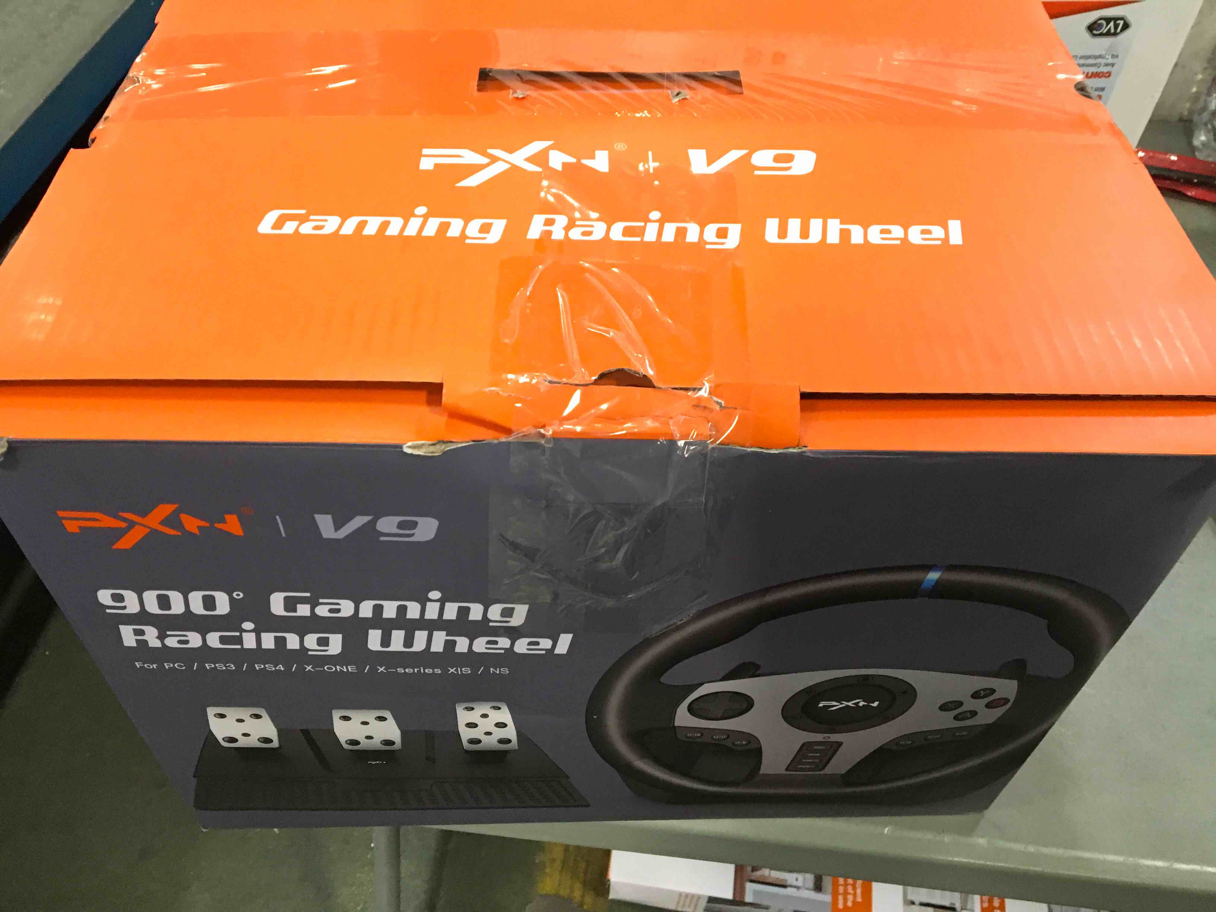 https://s3.amazonaws.com/lotting-images-prod/bidfta/BLU4942817_1705343852196.jpeg