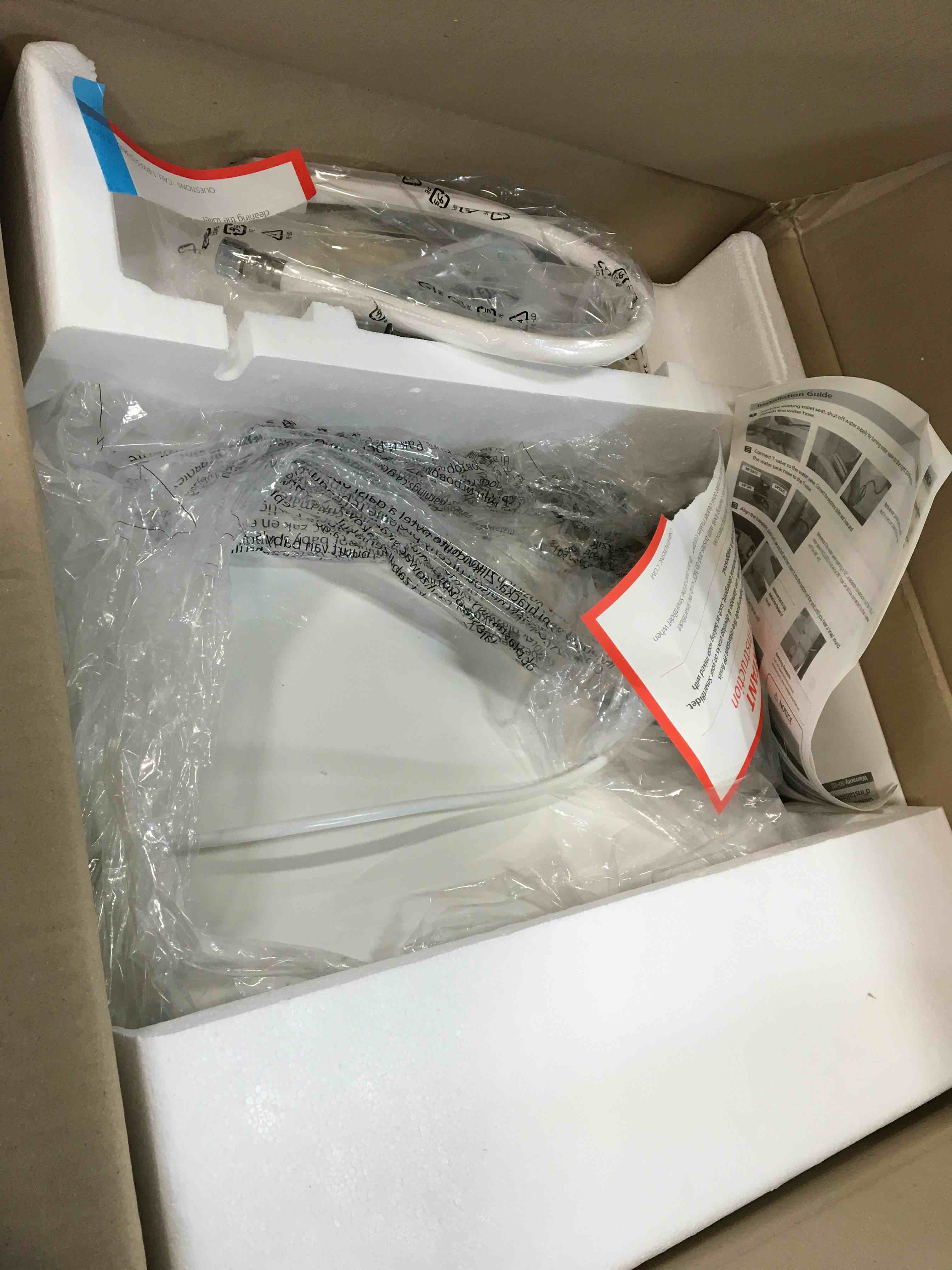 https://s3.amazonaws.com/lotting-images-prod/bidfta/BLU4942838_1705346162793.jpeg
