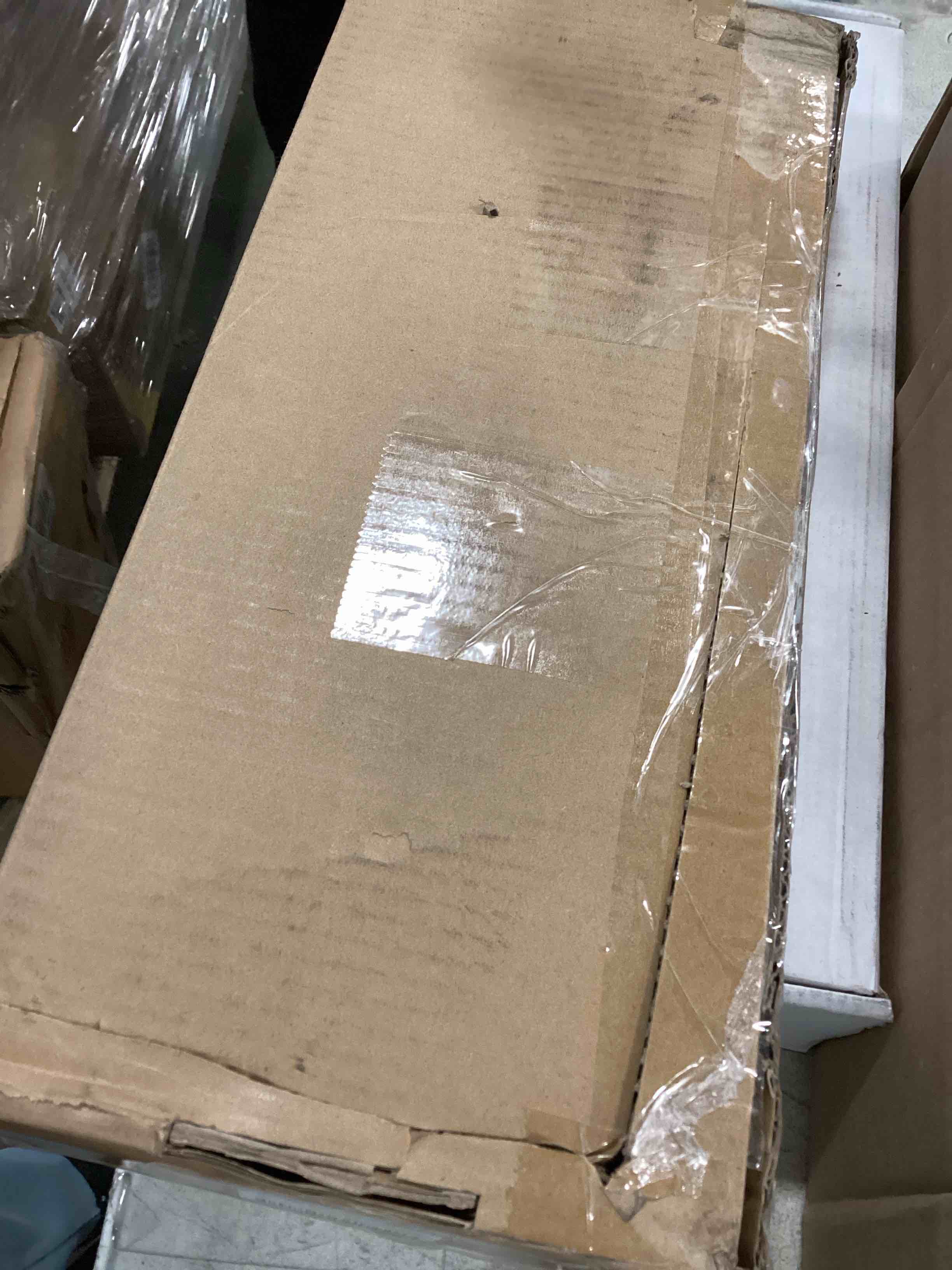 https://s3.amazonaws.com/lotting-images-prod/bidfta/BLU4942911_1705408927955.jpeg