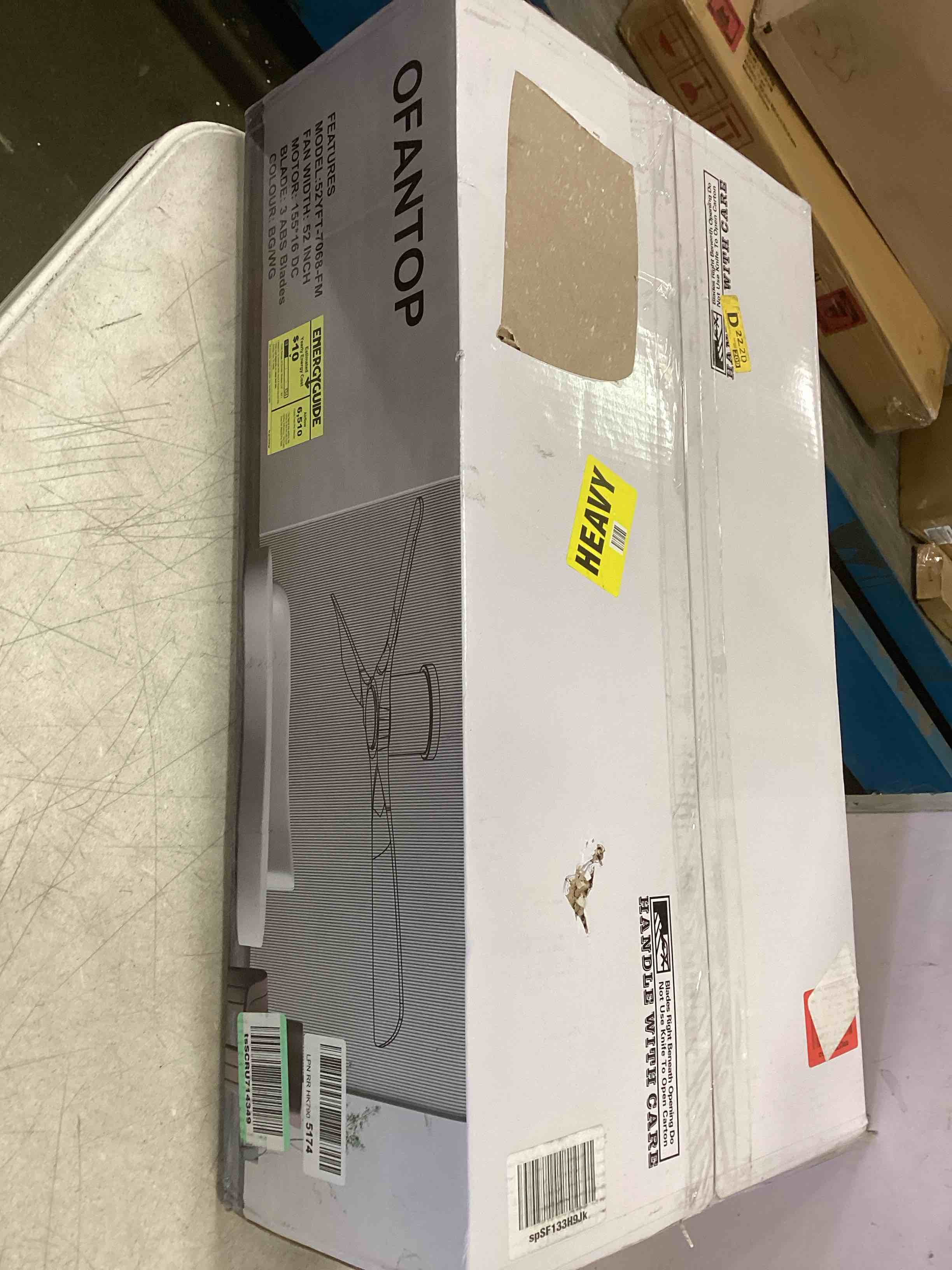 https://s3.amazonaws.com/lotting-images-prod/bidfta/BLU4942946_1704480209843.jpeg