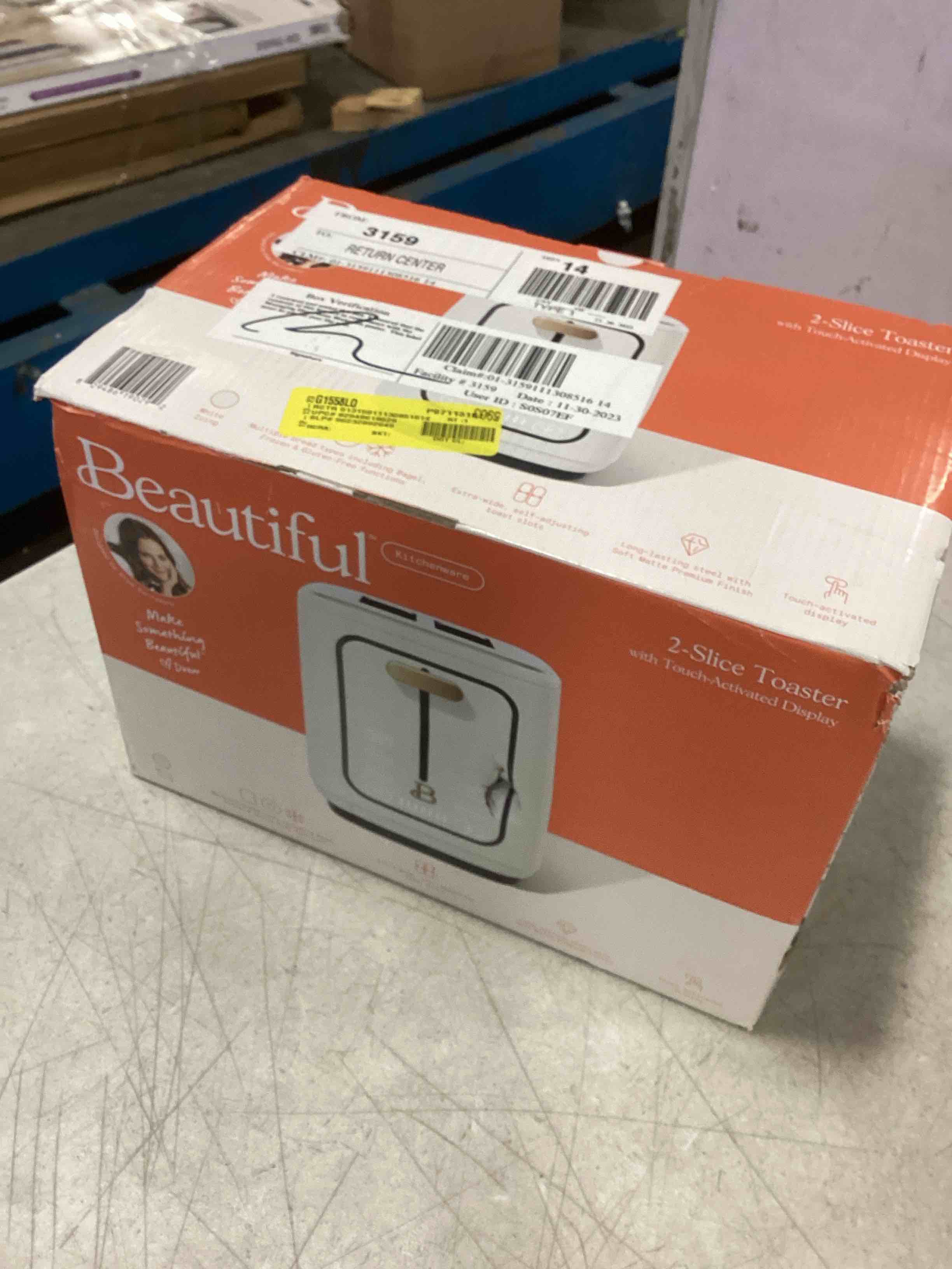 https://s3.amazonaws.com/lotting-images-prod/bidfta/BLU4942954_1704480901168.jpeg