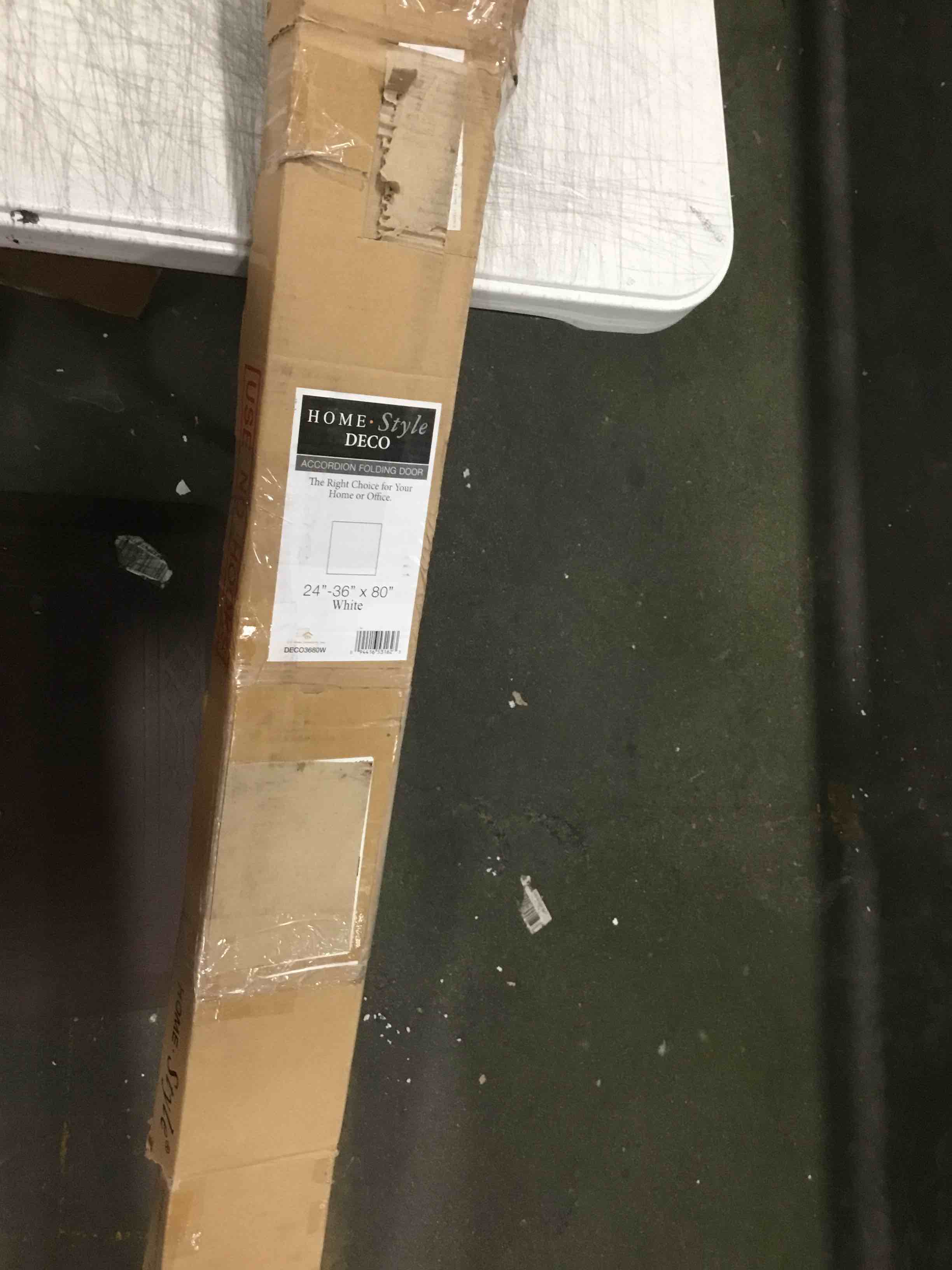 https://s3.amazonaws.com/lotting-images-prod/bidfta/BLU4943205_1704746904558.jpeg
