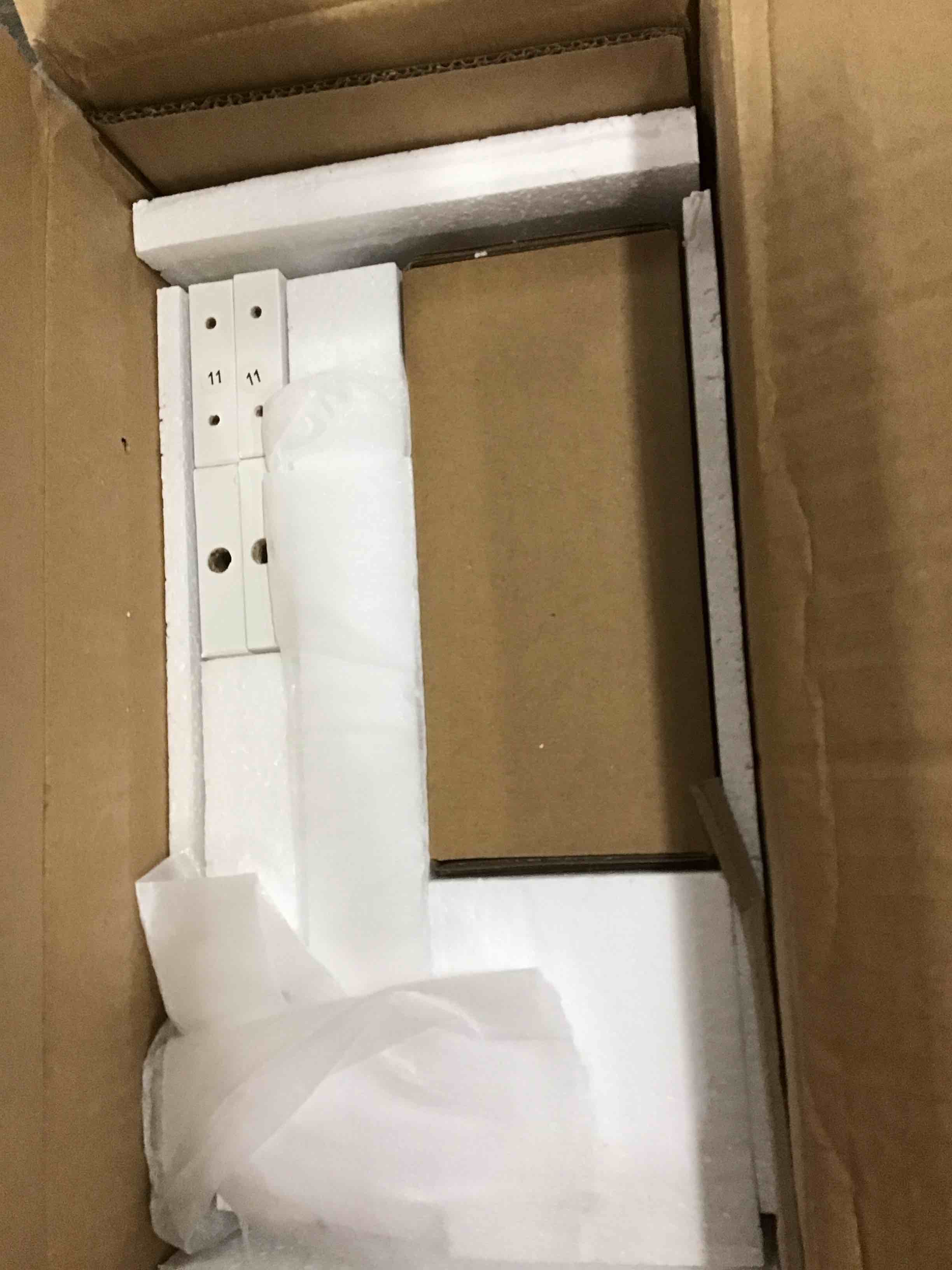 https://s3.amazonaws.com/lotting-images-prod/bidfta/BLU4943209_1704747271757.jpeg