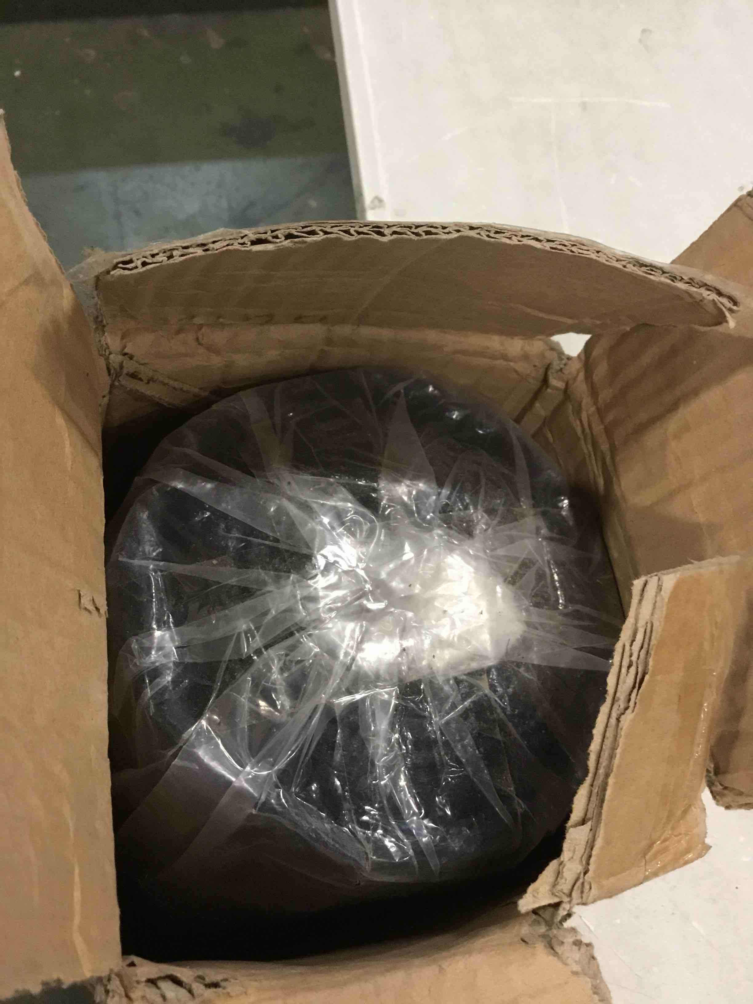 https://s3.amazonaws.com/lotting-images-prod/bidfta/BLU4943309_1704814745118.jpeg