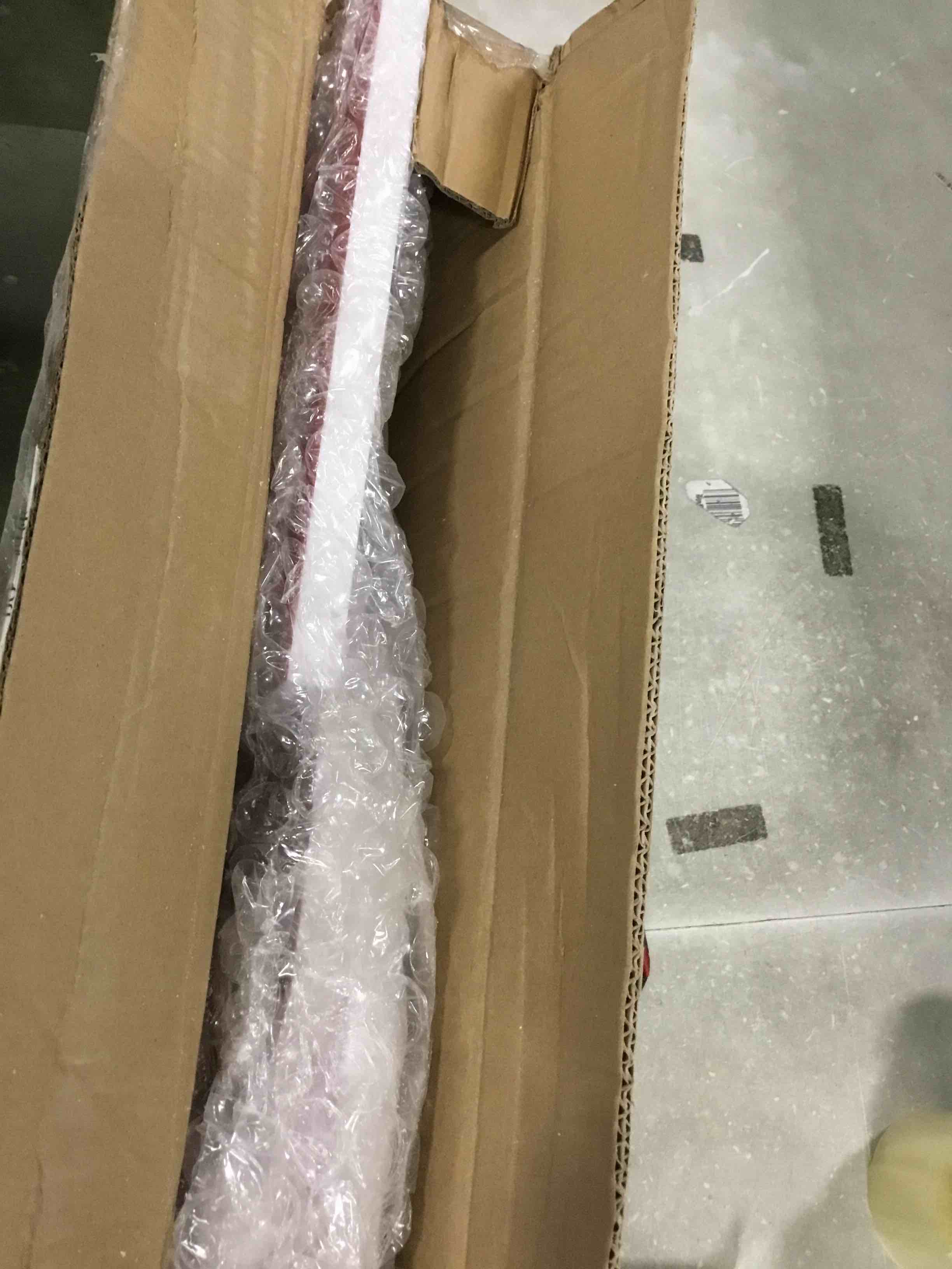 https://s3.amazonaws.com/lotting-images-prod/bidfta/BLU4943480_1704891732644.jpeg