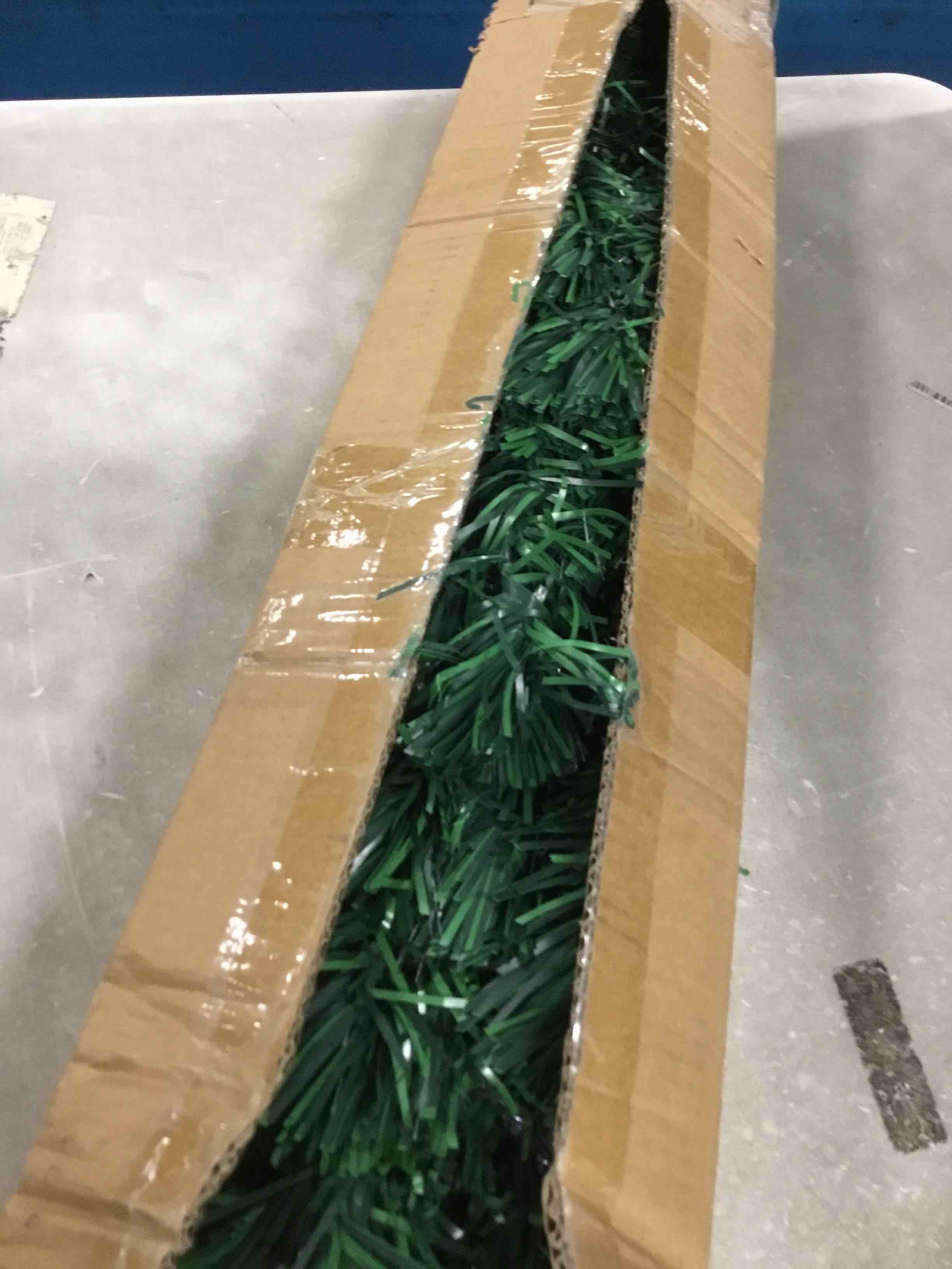 https://s3.amazonaws.com/lotting-images-prod/bidfta/BLU4943501_1704894366741.jpeg