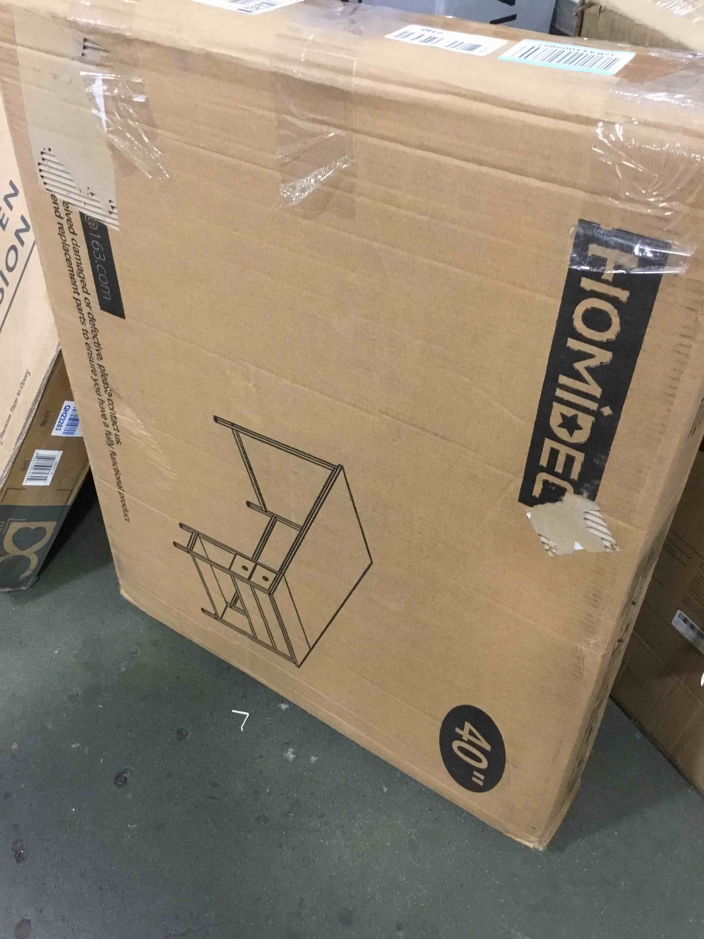 https://s3.amazonaws.com/lotting-images-prod/bidfta/BLU4943513_1704896069155.jpeg