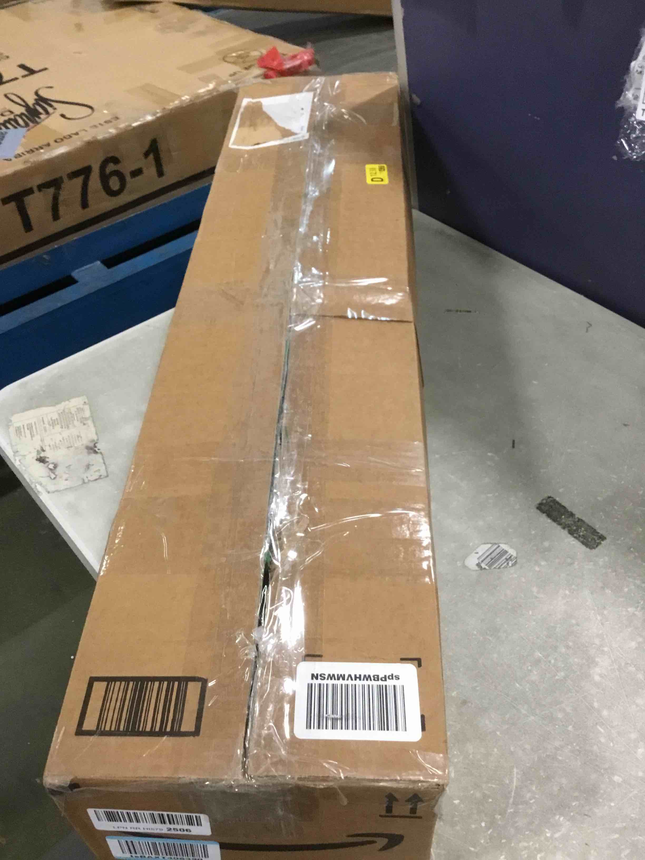 https://s3.amazonaws.com/lotting-images-prod/bidfta/BLU4943516_1704897097790.jpeg